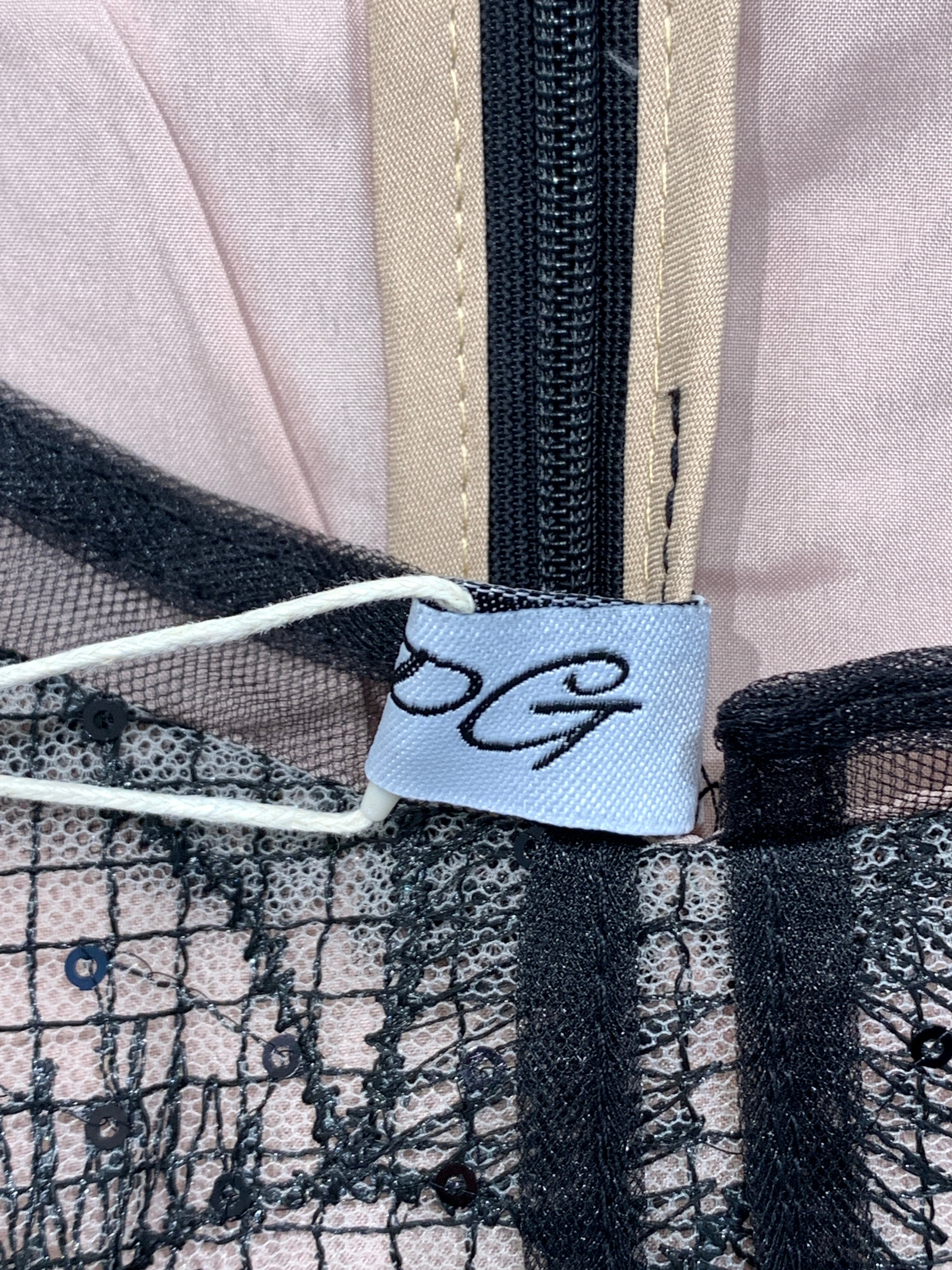 Bella Barnett XPG Kjole