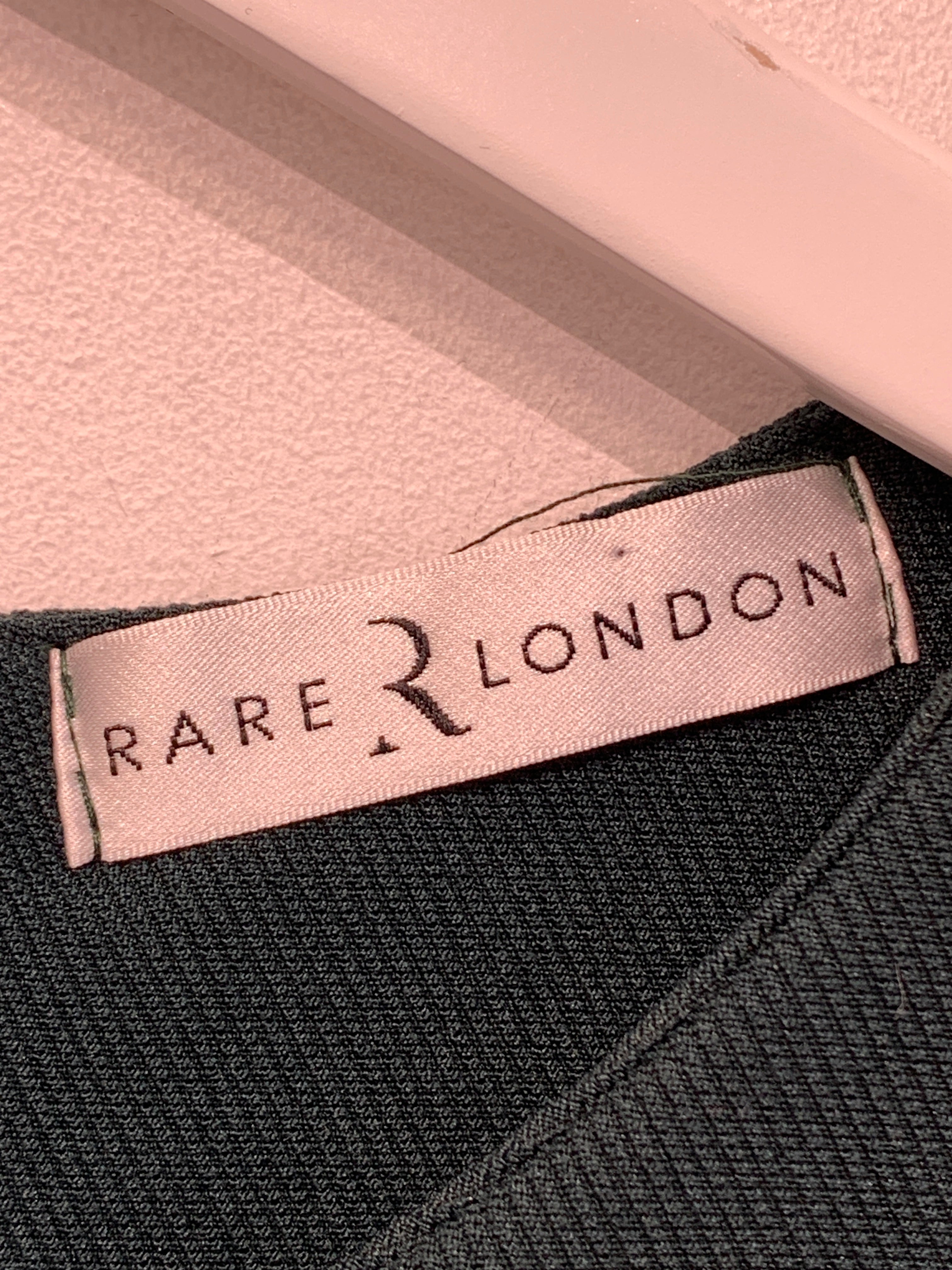 Rare London Kjole