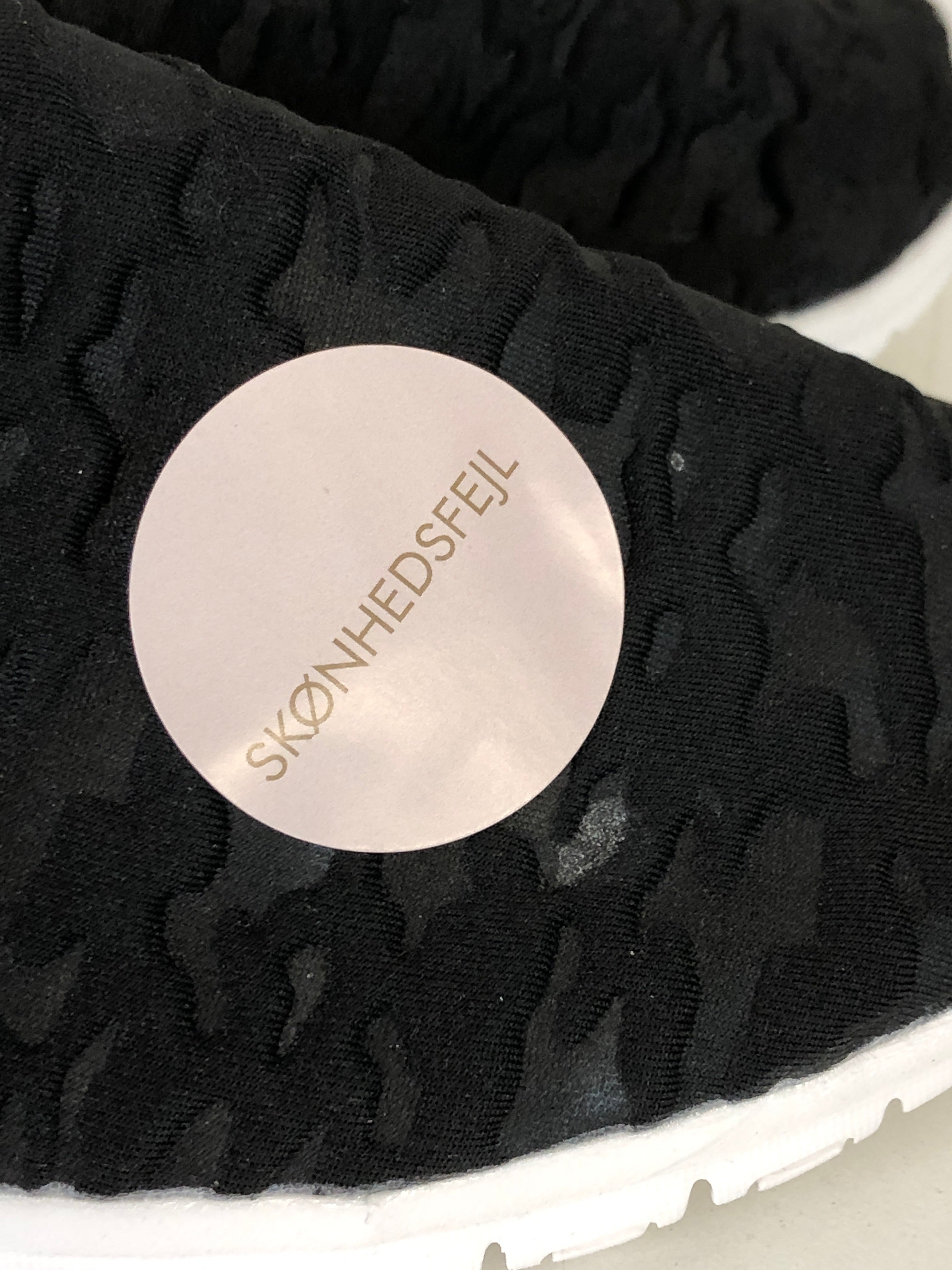 Feet Ya Sneakers