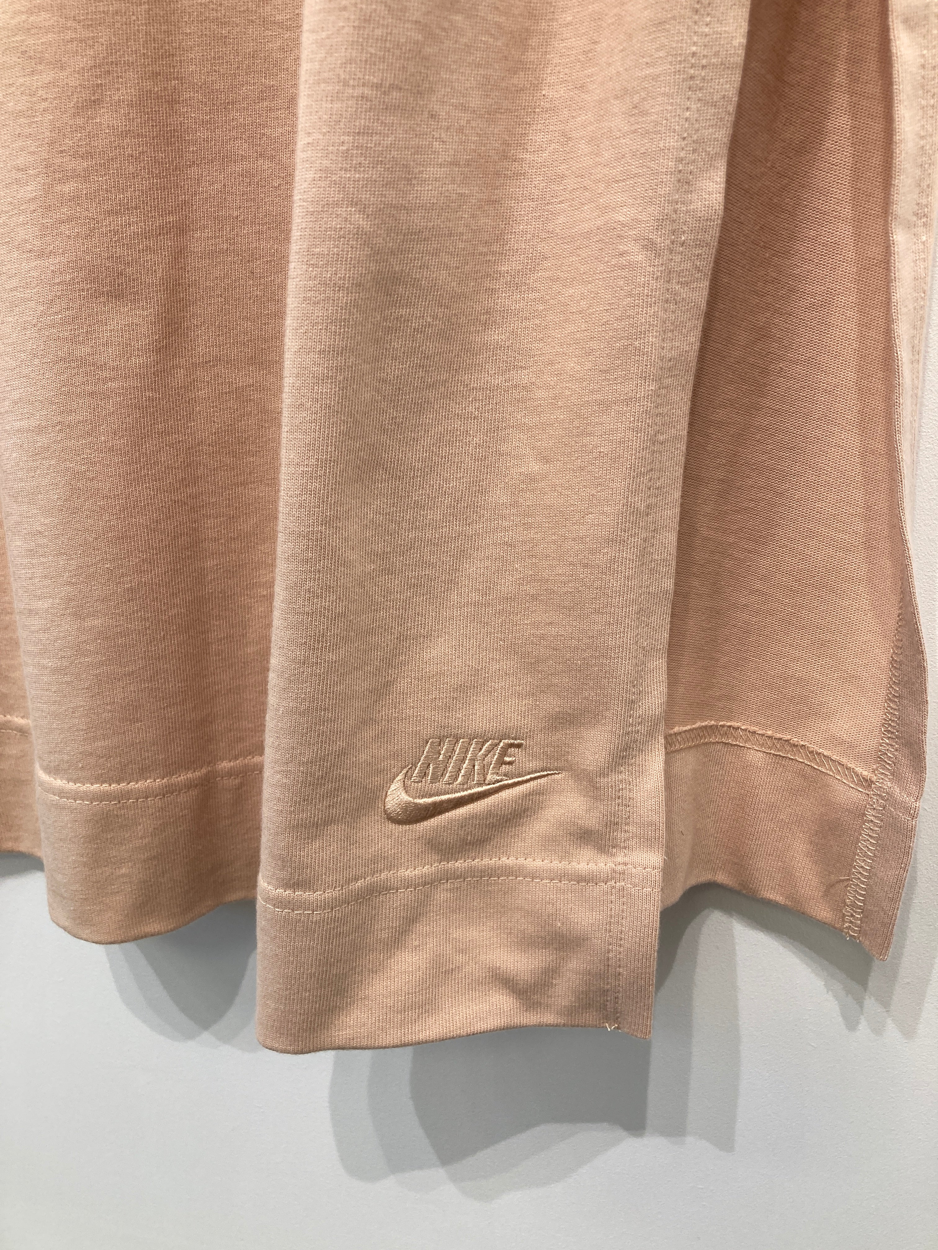 Nike Kjole