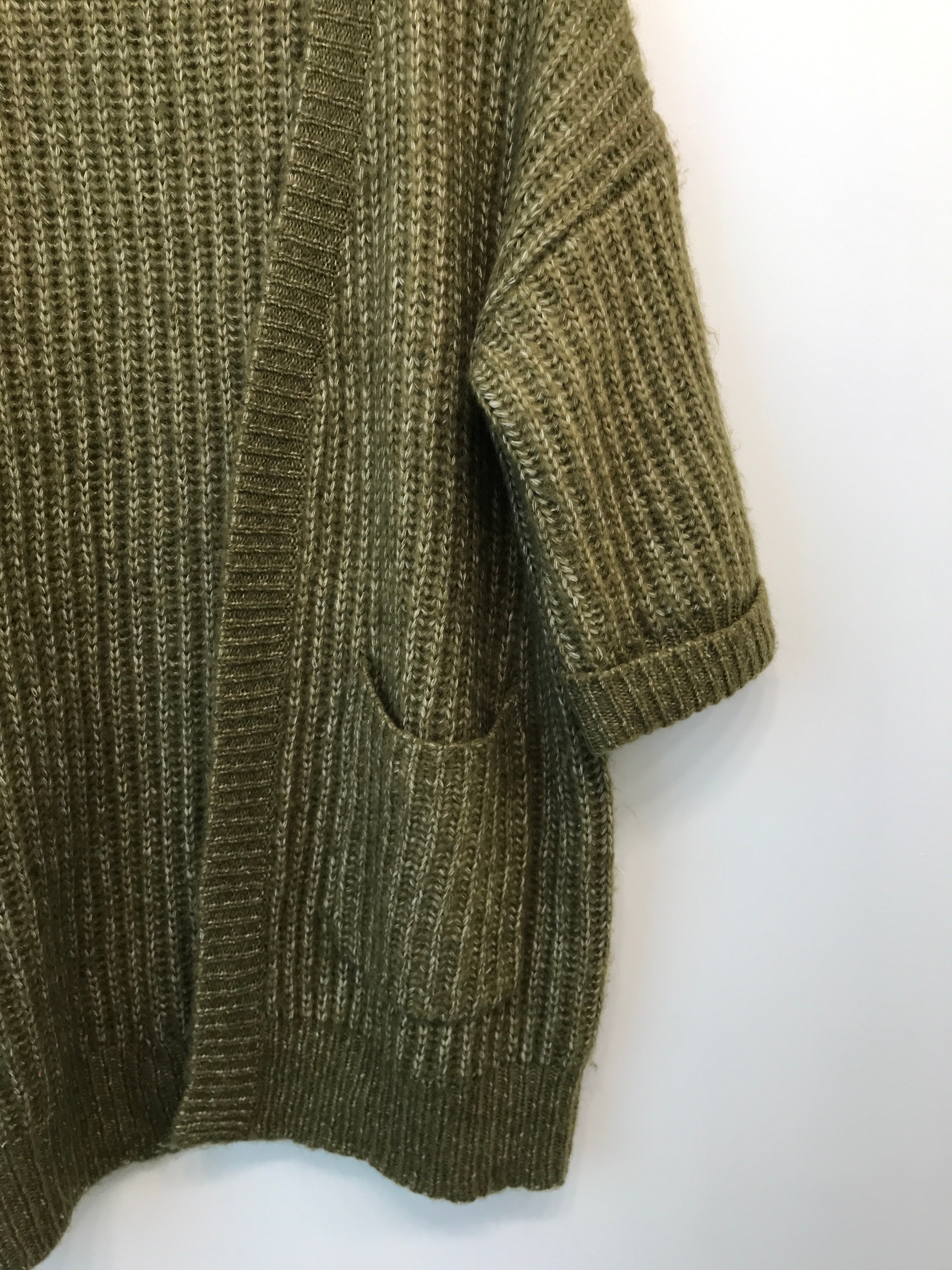 Y.A.S. Cardigan