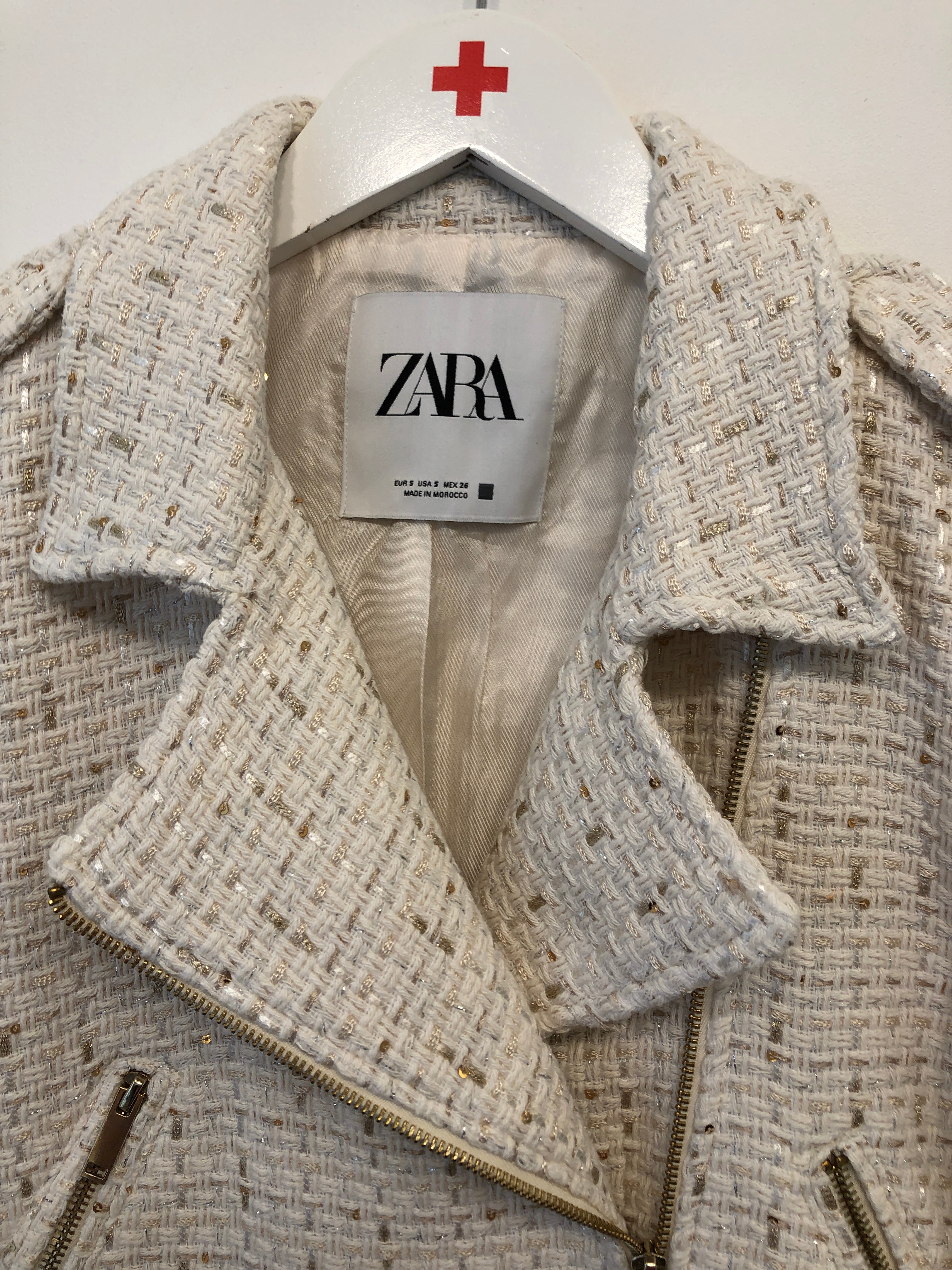 Zara Jakke