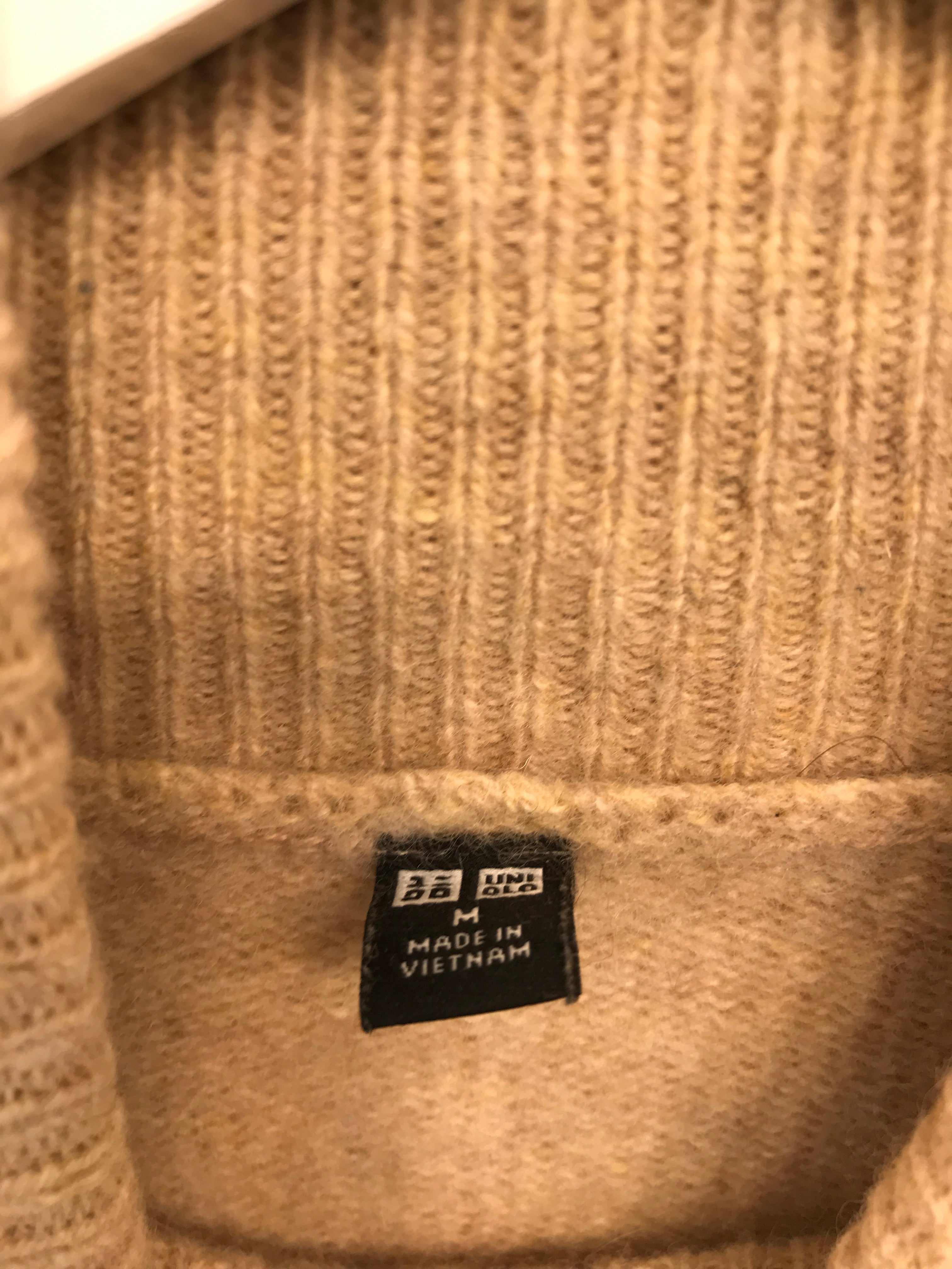 Uniqlo Striktrøje