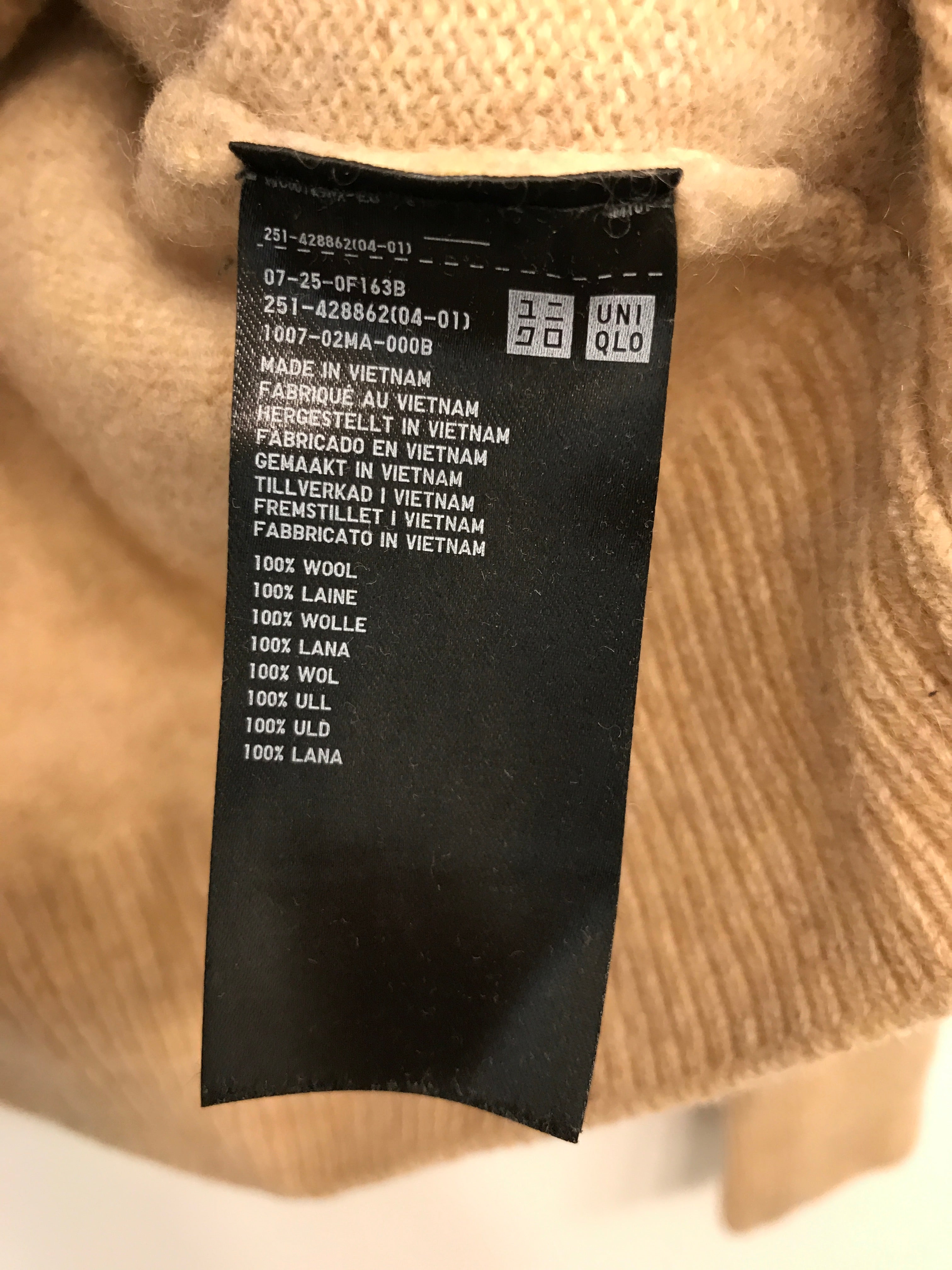 Uniqlo Striktrøje