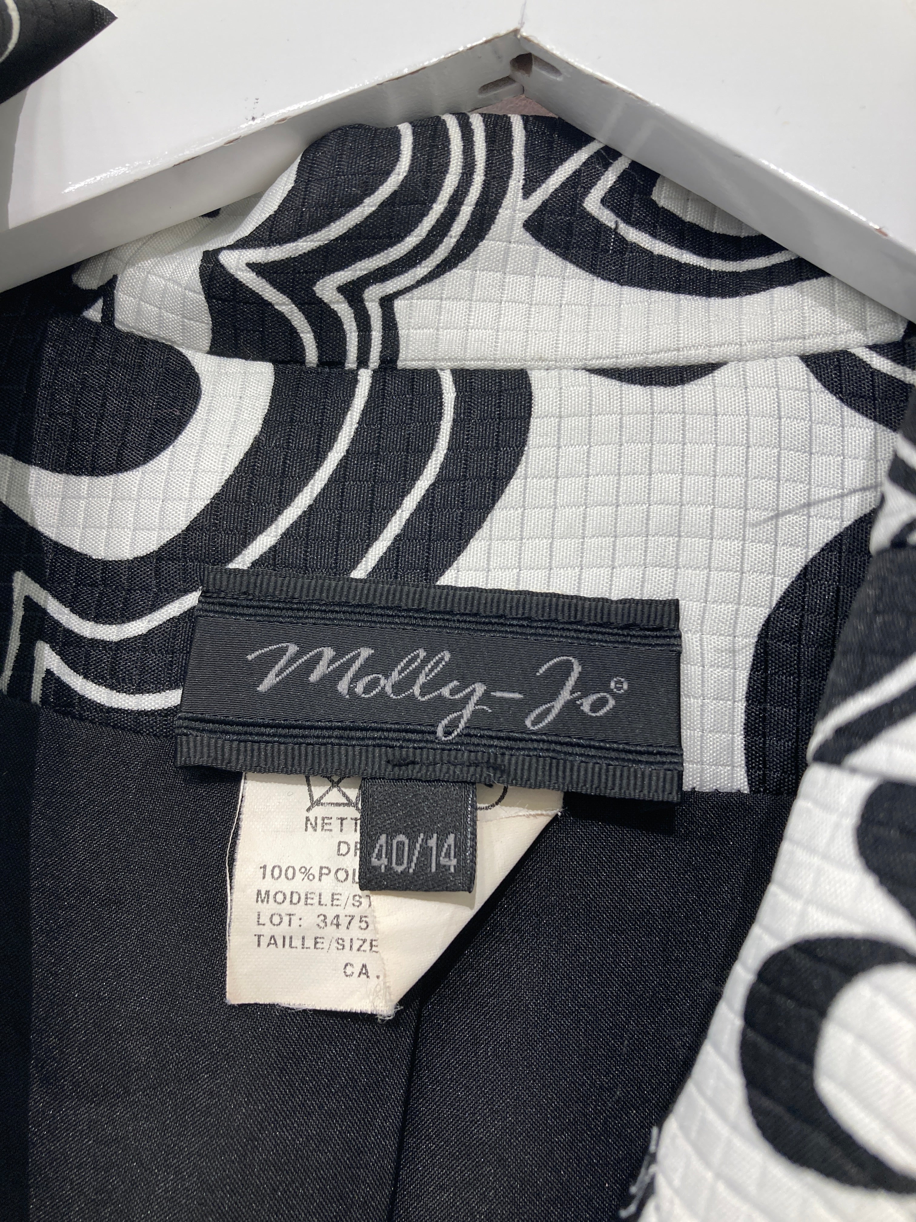 Molly-Jo Jakke