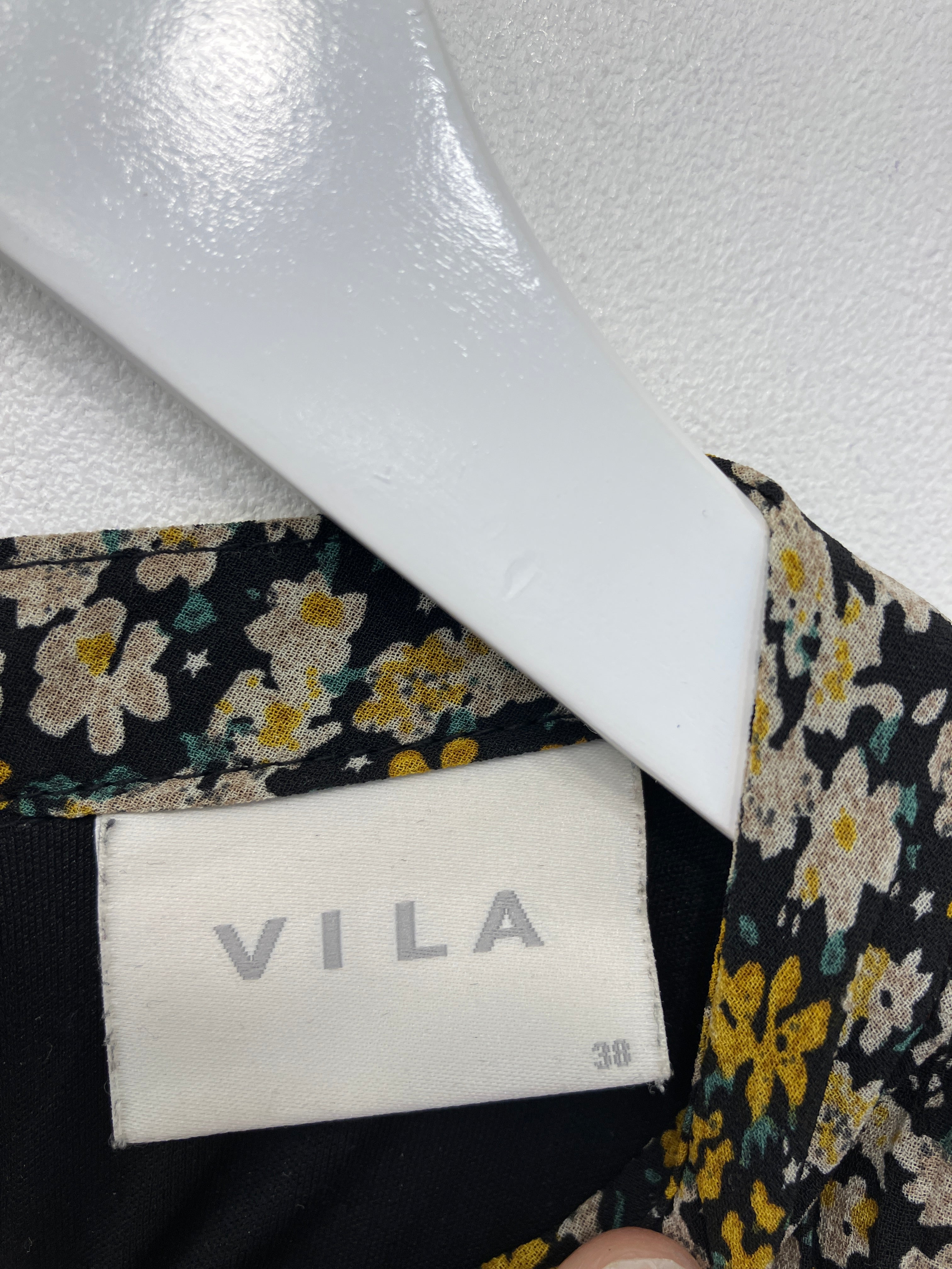 Vila Bluse