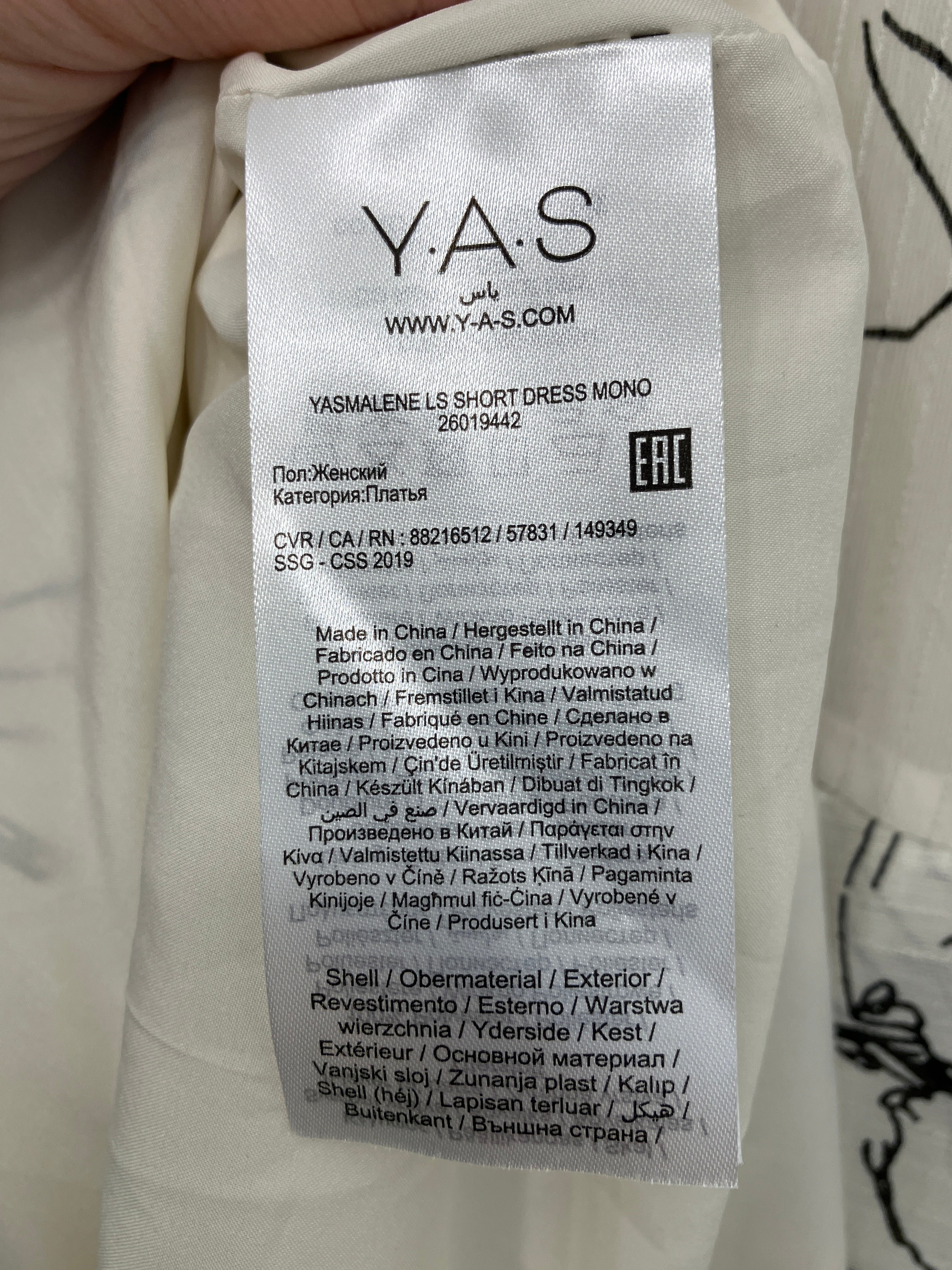 Y.A.S Kjole