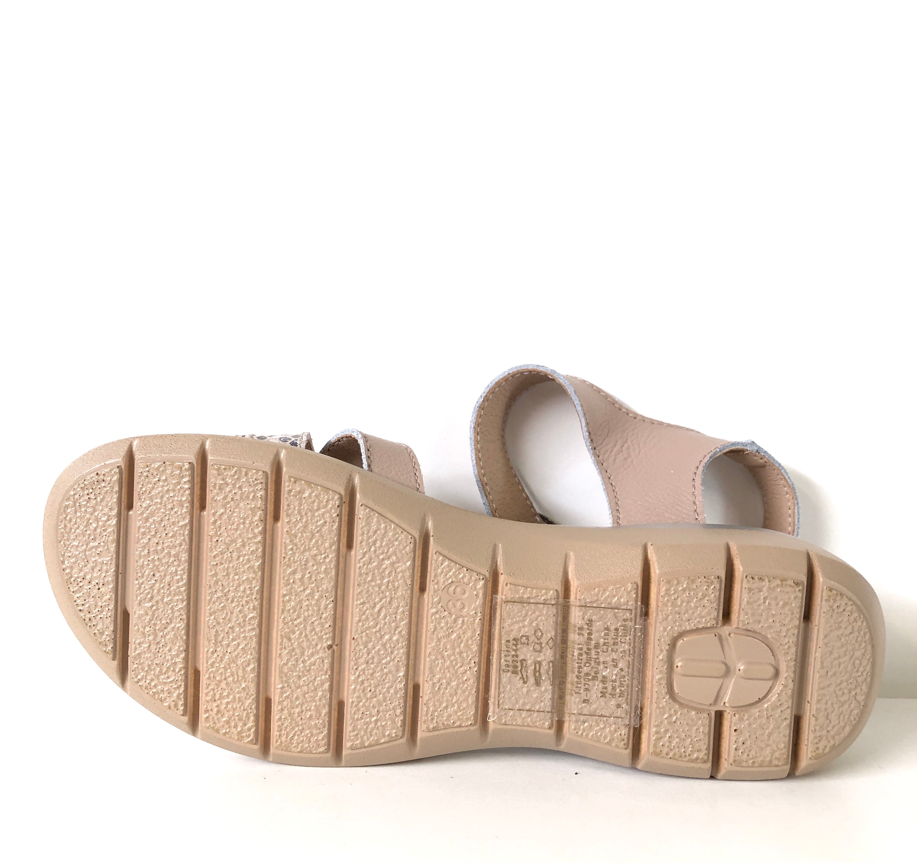Topway Sandaler