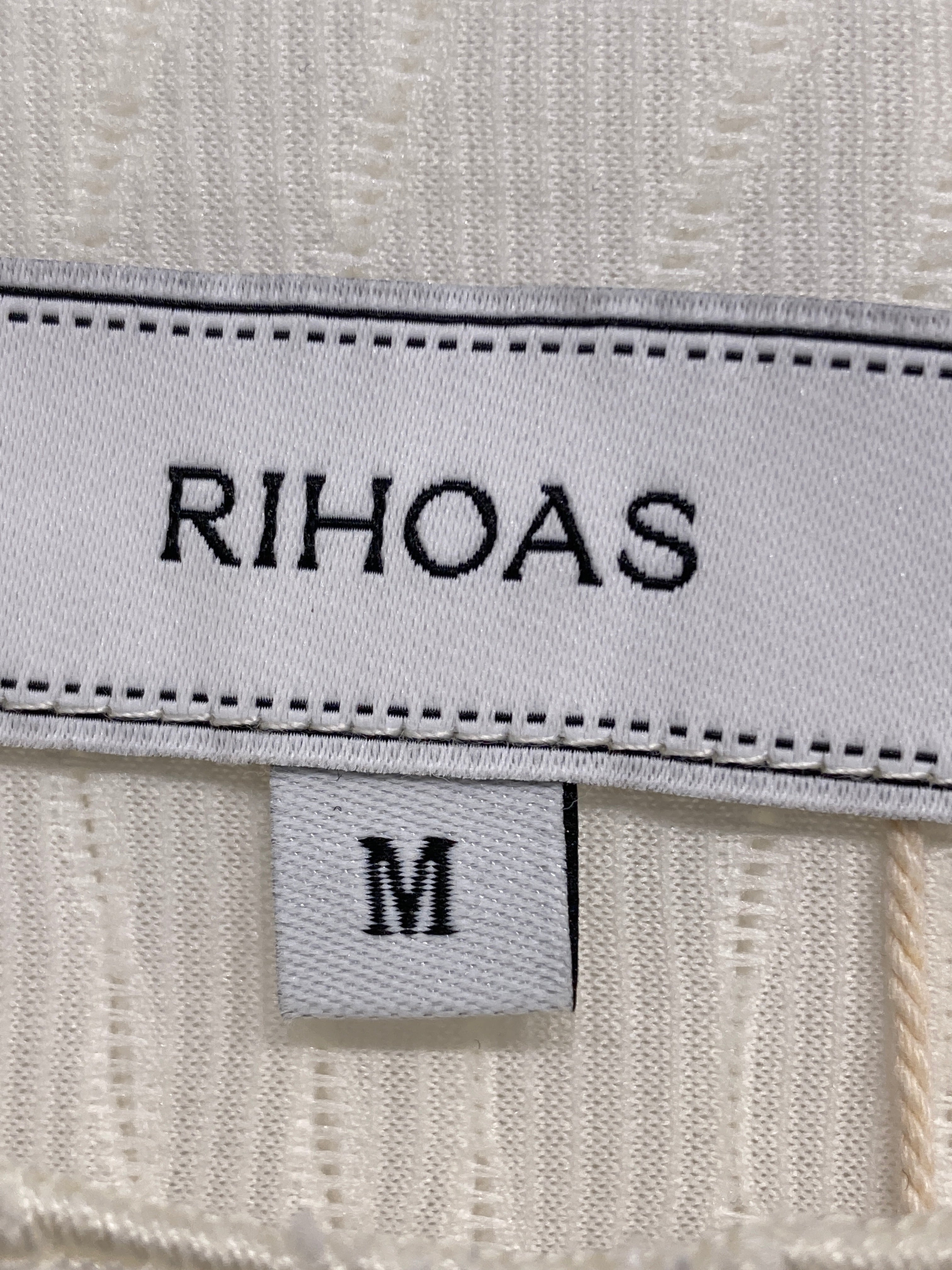 Rihoas Kjole