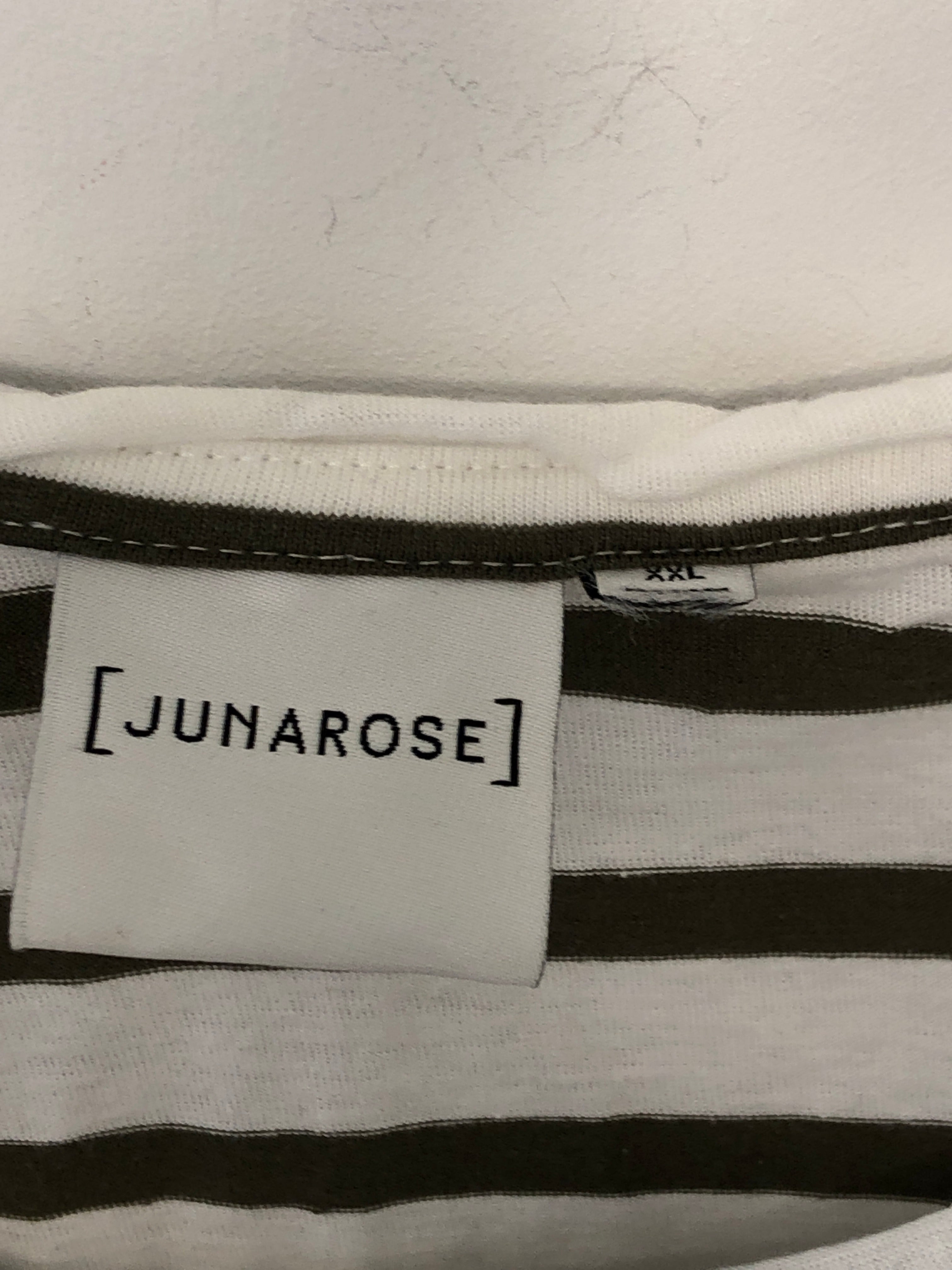 Junarose T-shirt