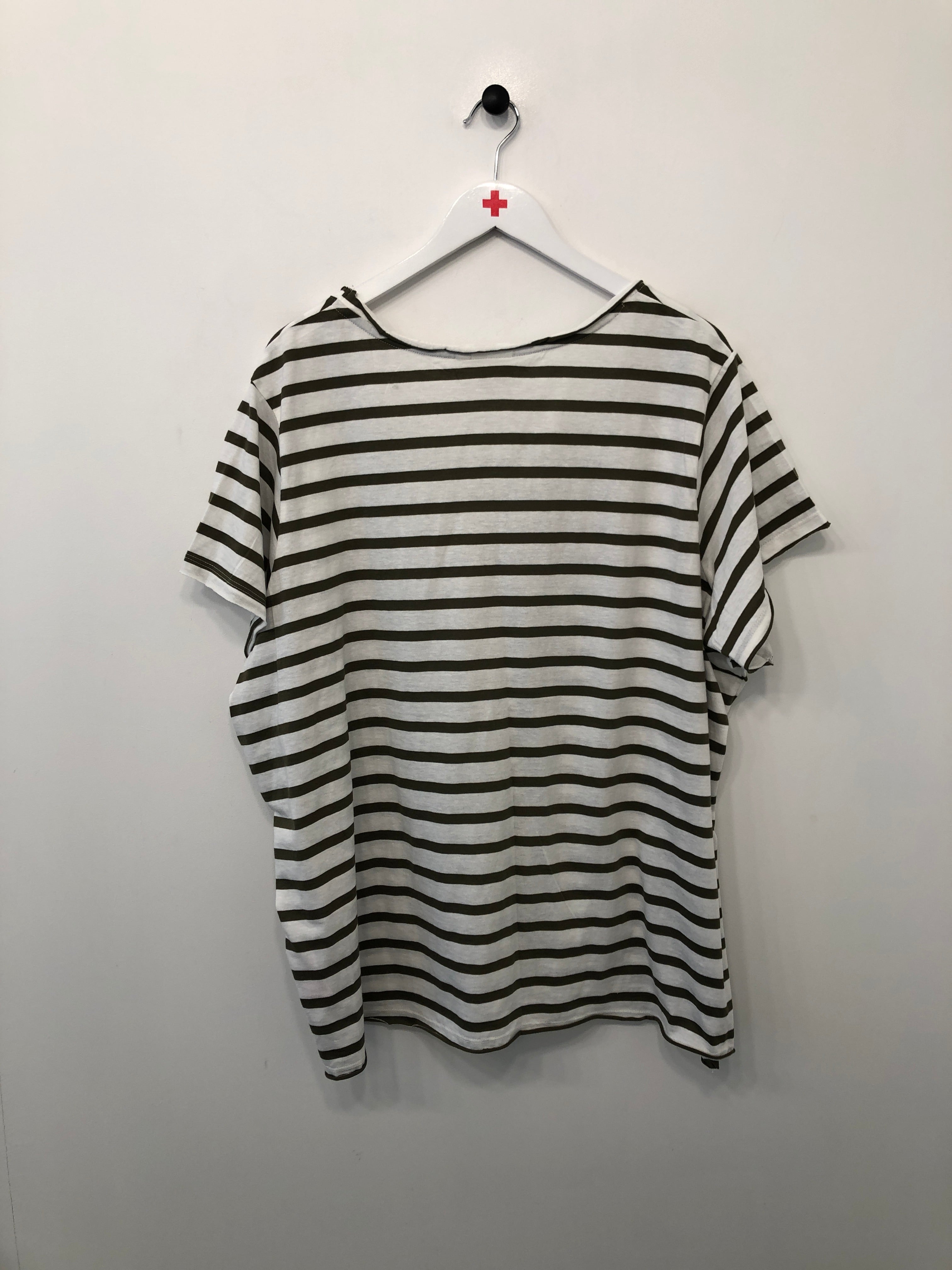 Junarose T-shirt