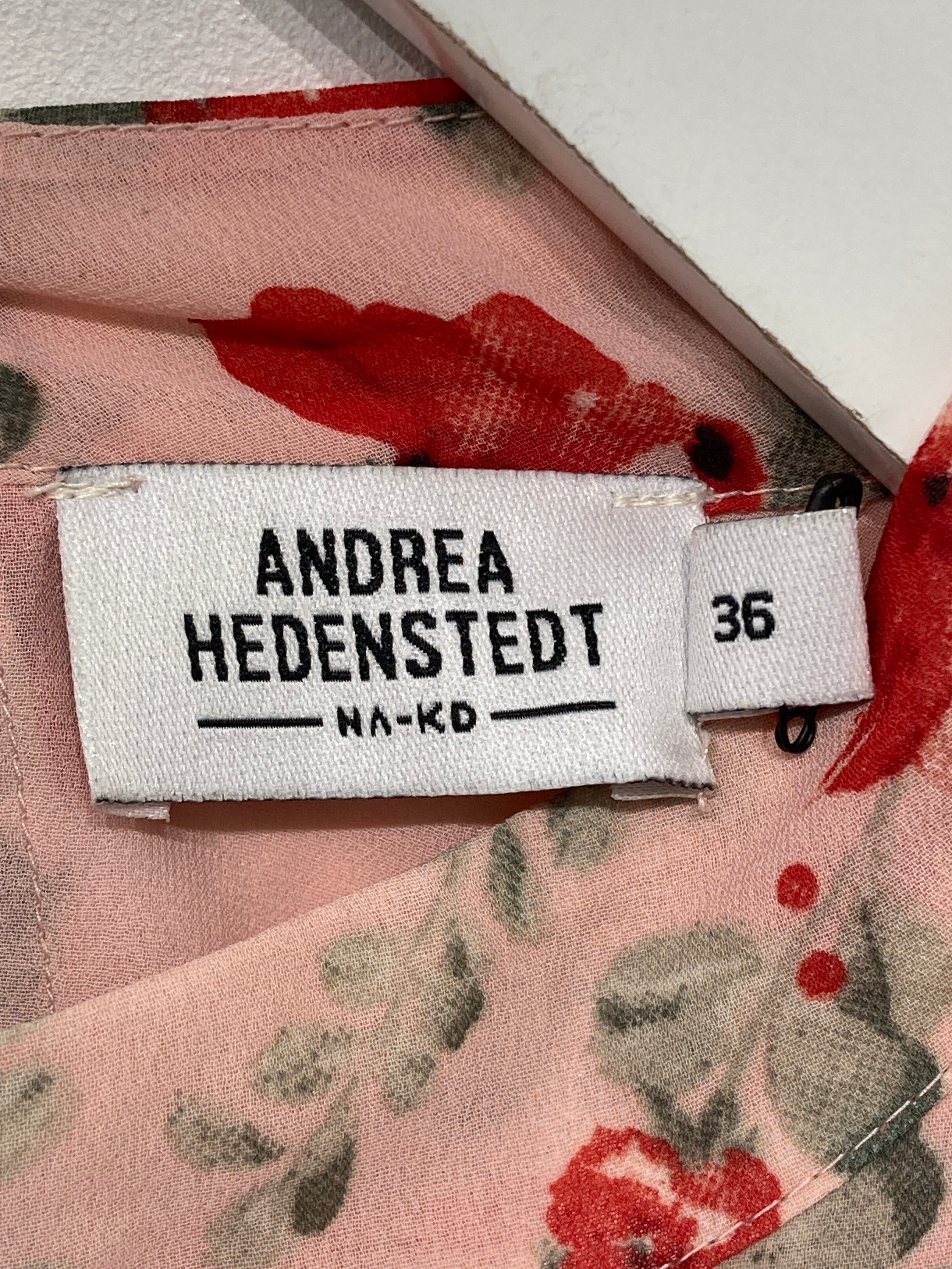 Andrea Hedenstedt Buksedragt