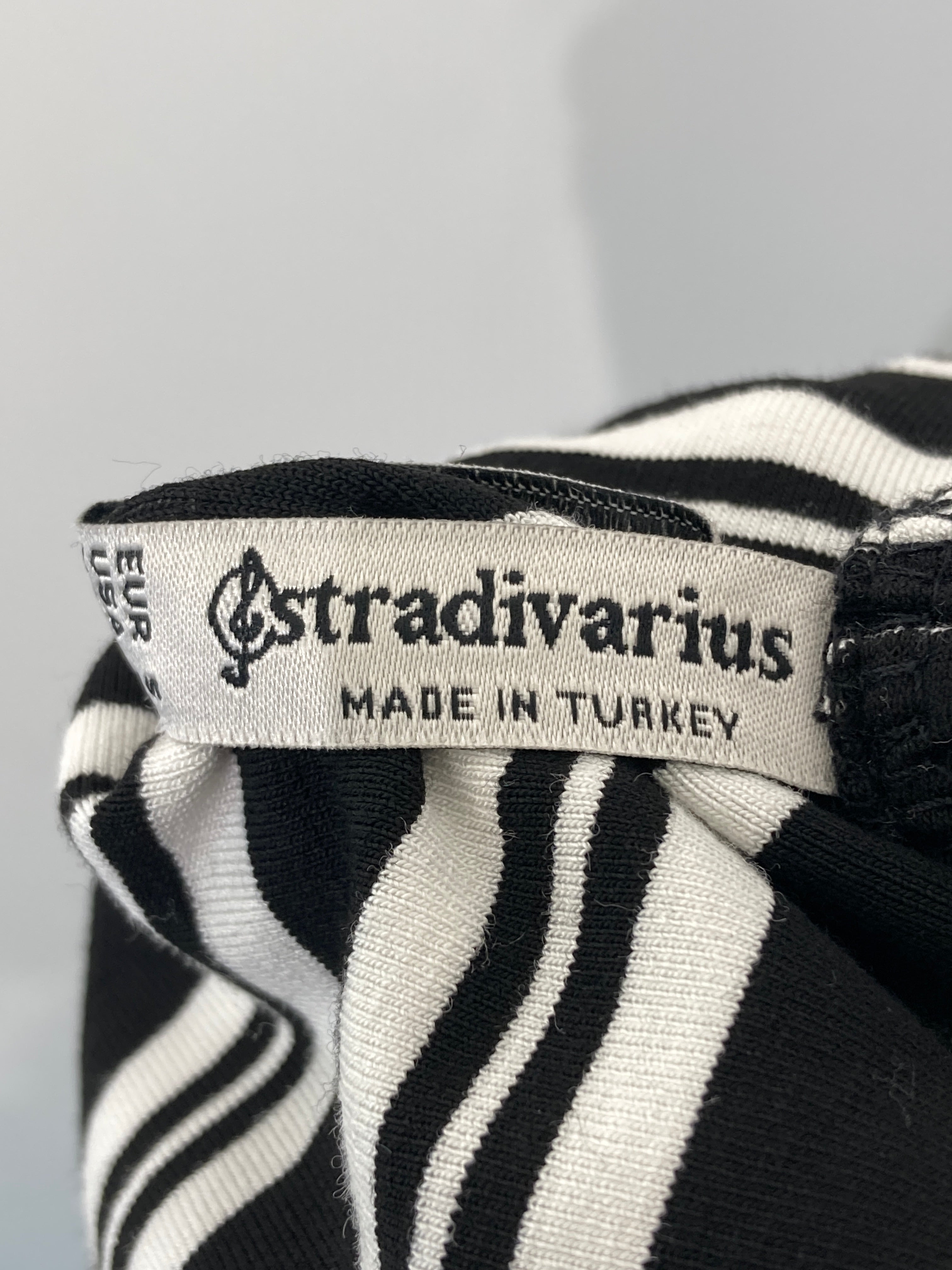 Stradivarius Buksedragt