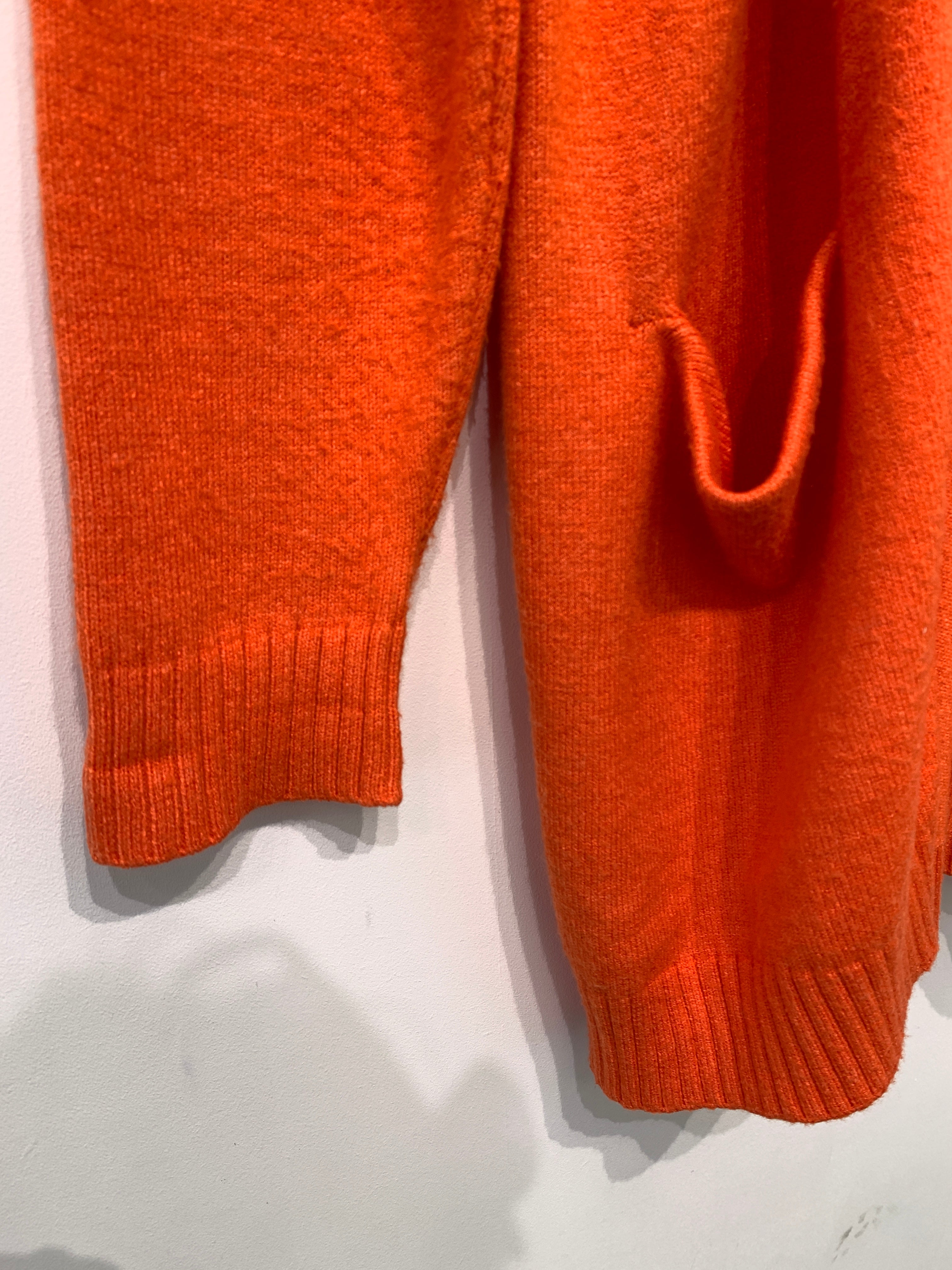 Vila Cardigan