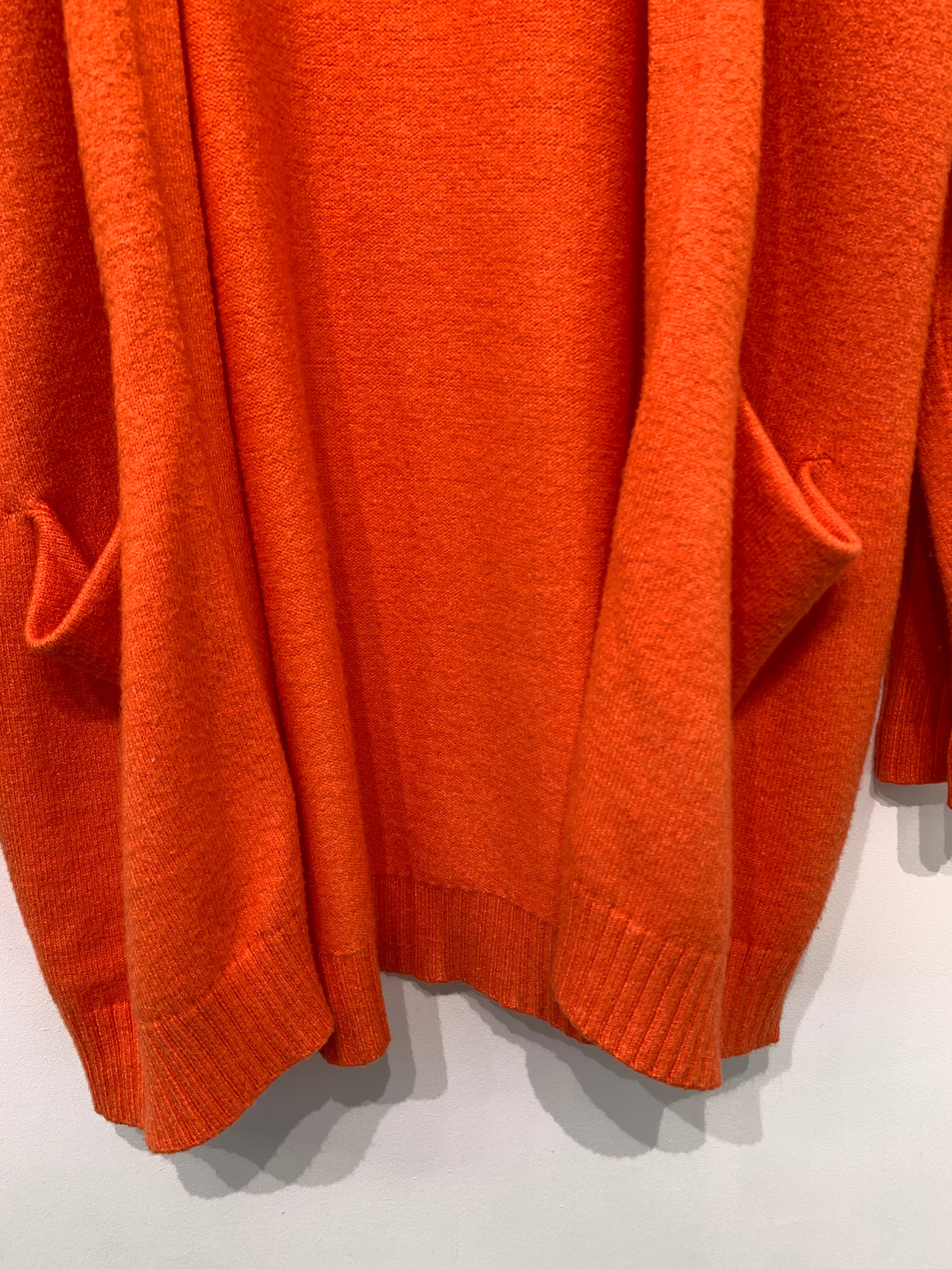 Vila Cardigan
