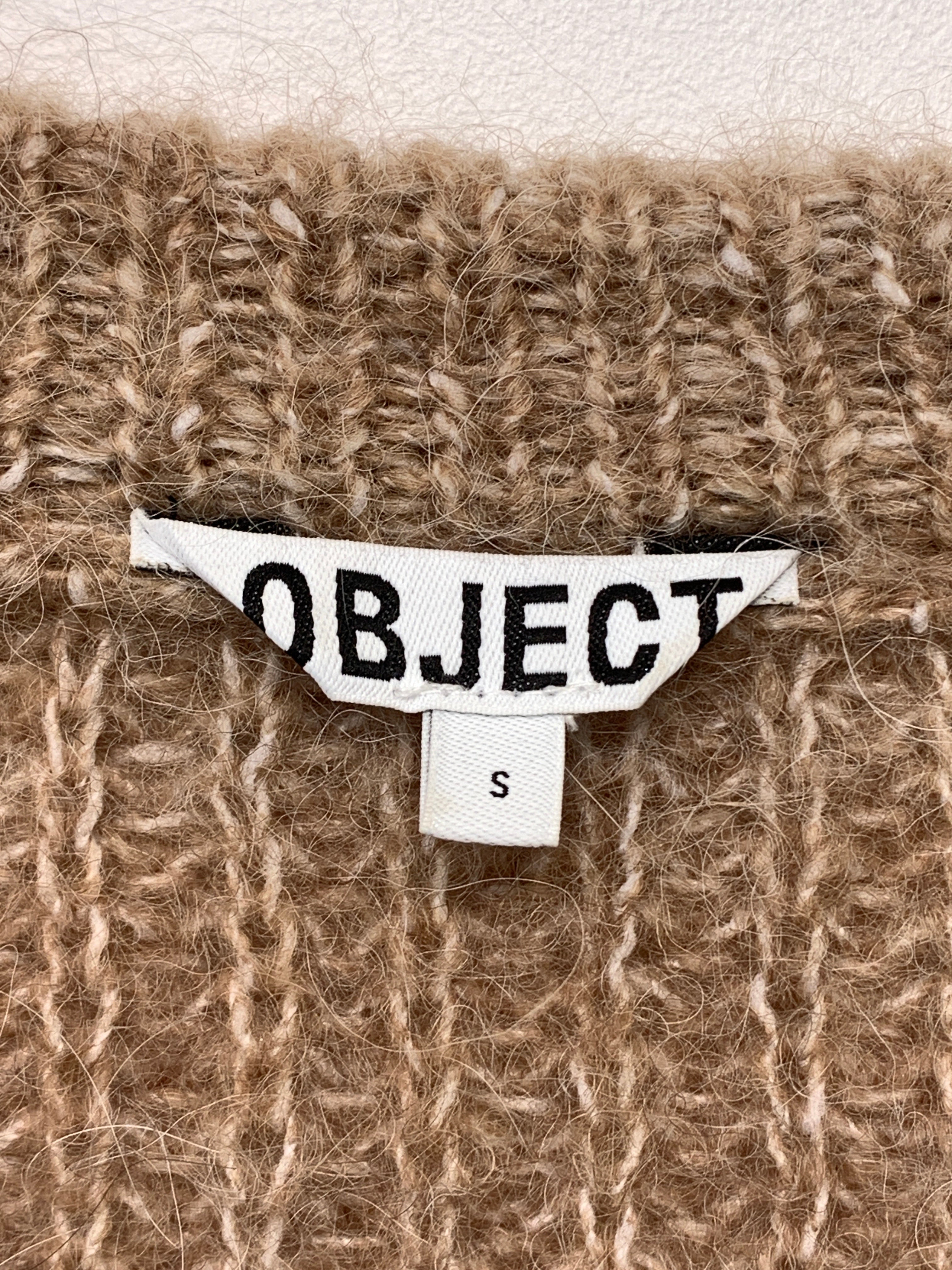 Object Cardigan