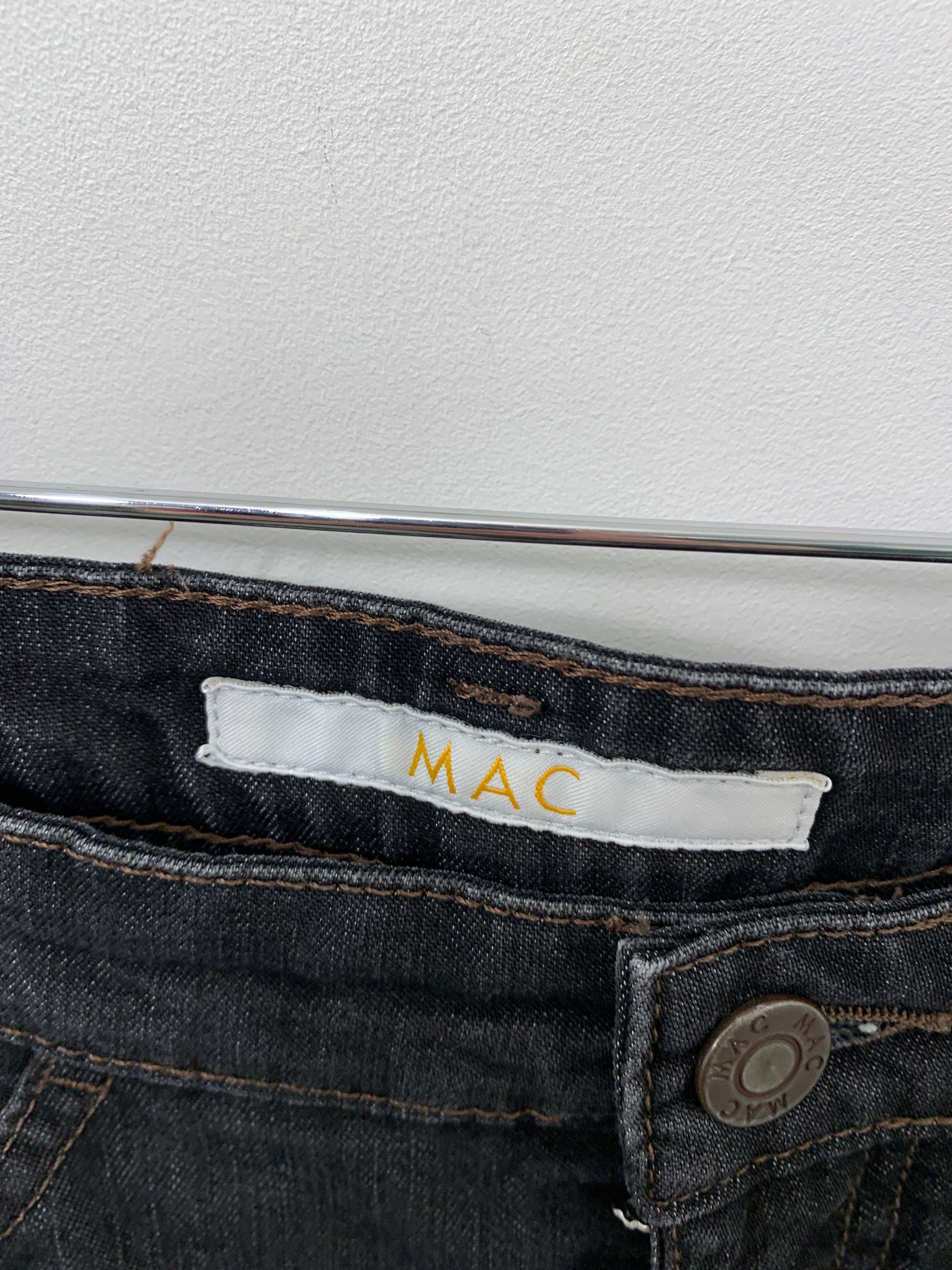 Mac Bukser
