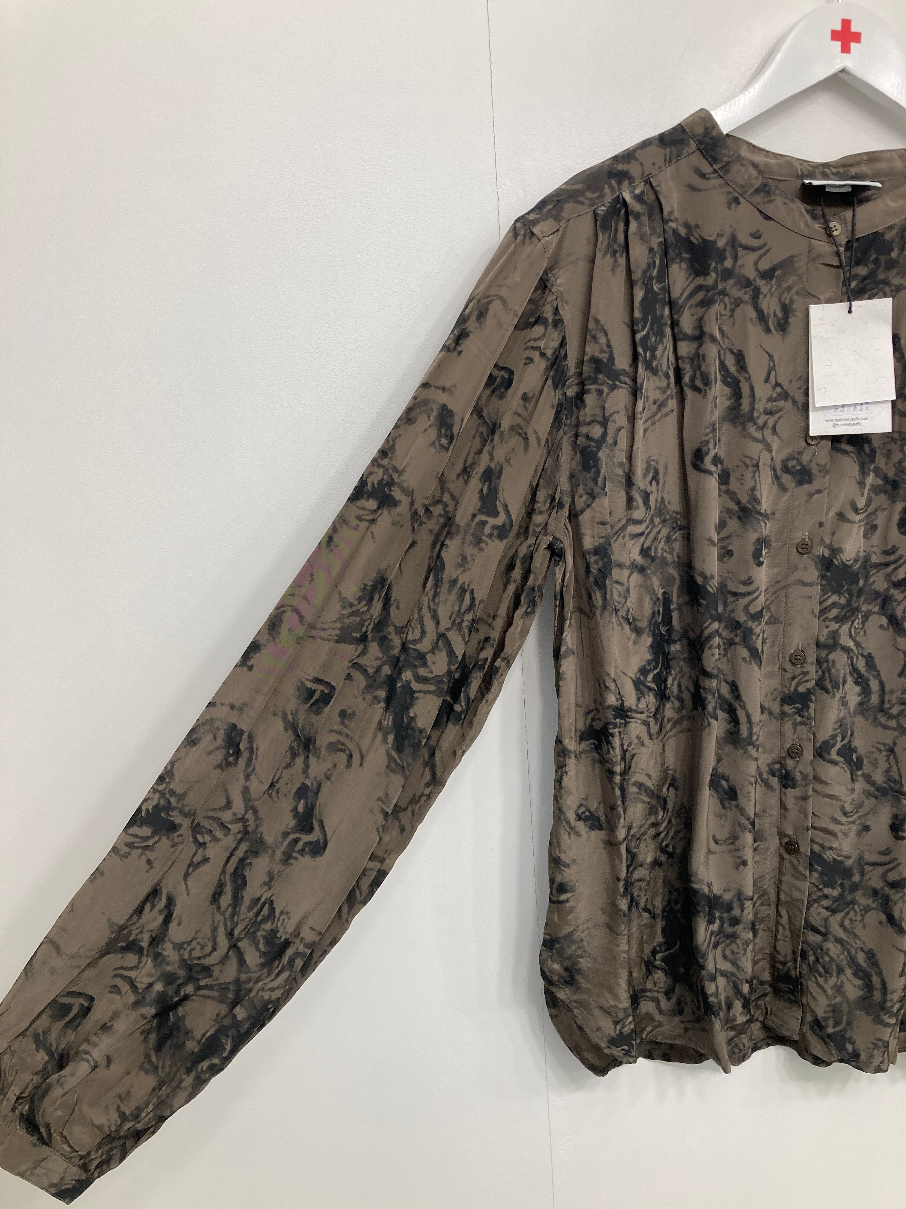 Humble Bluse
