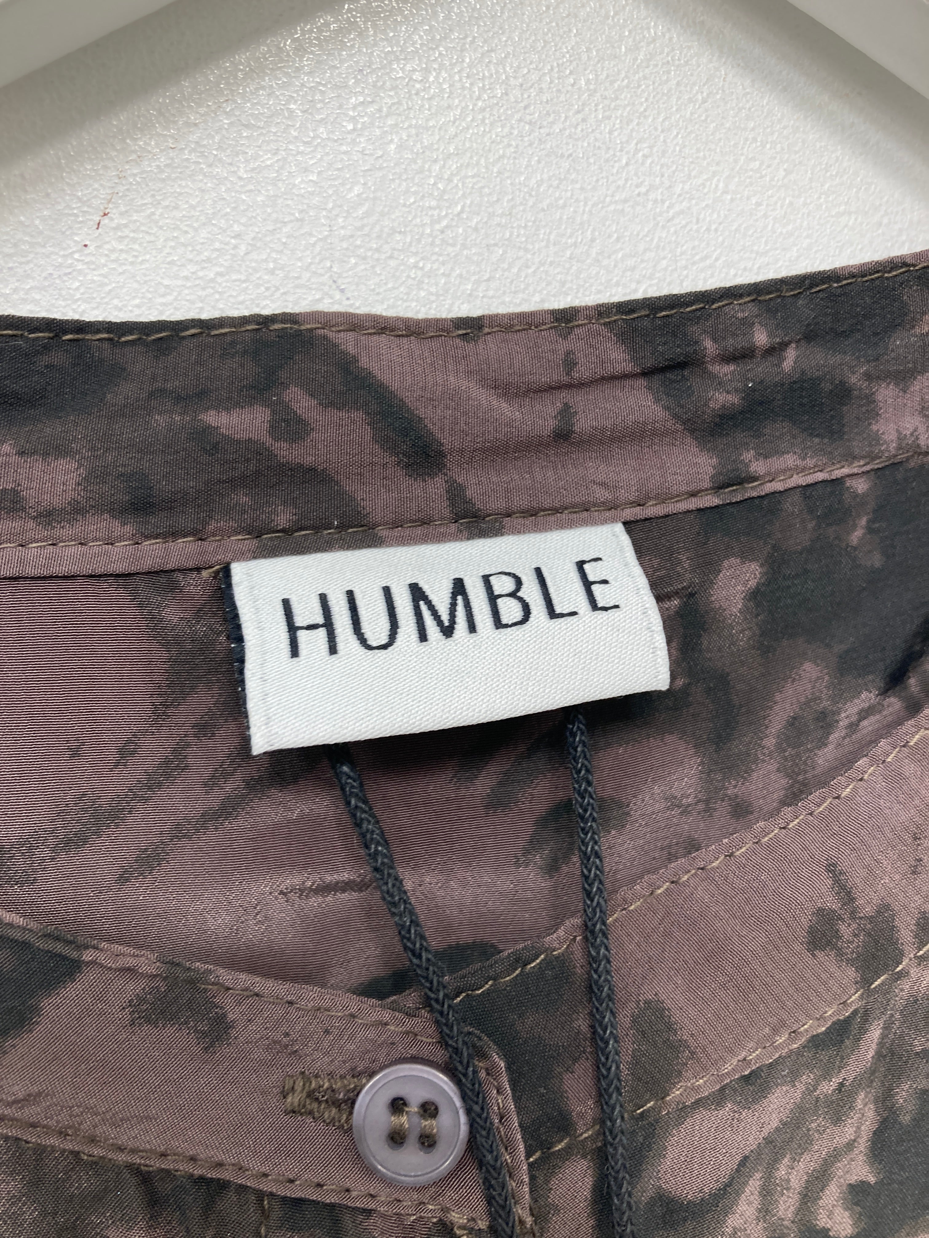 Humble Bluse