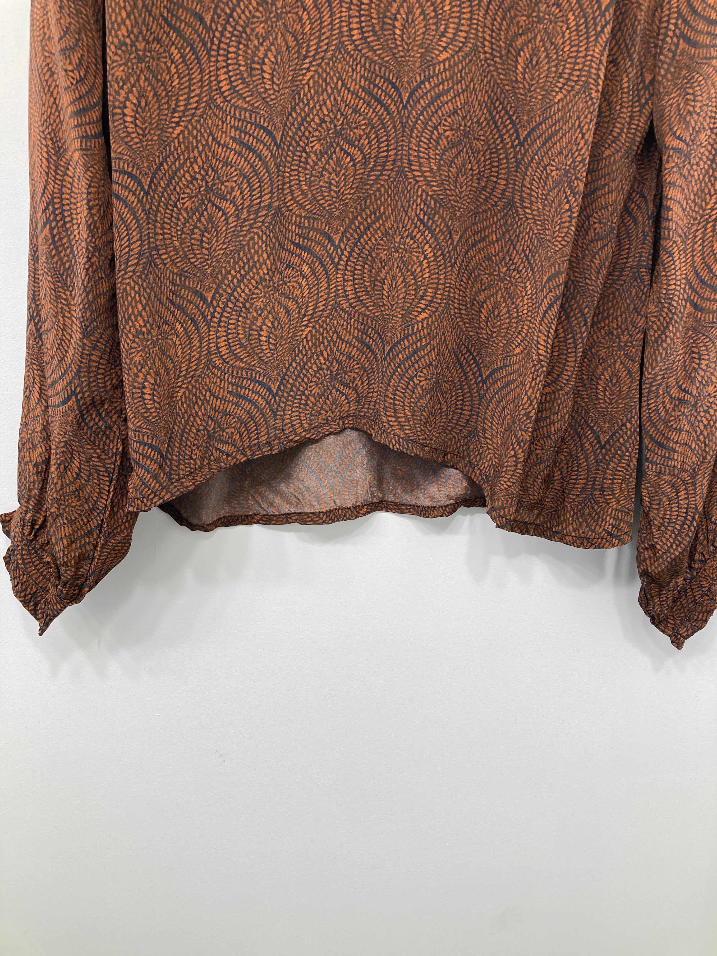 Humble Bluse