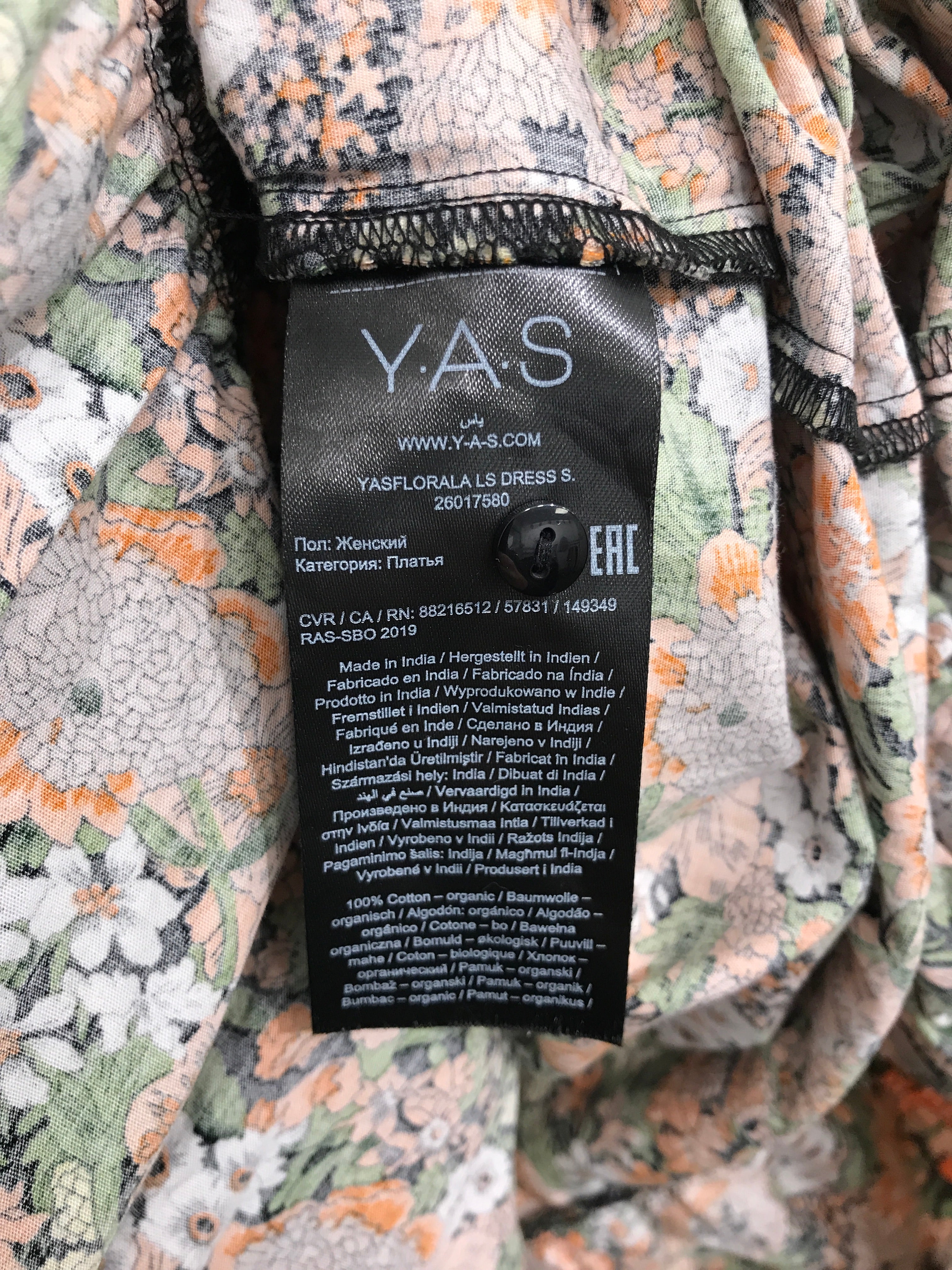 Y.A.S Kjole