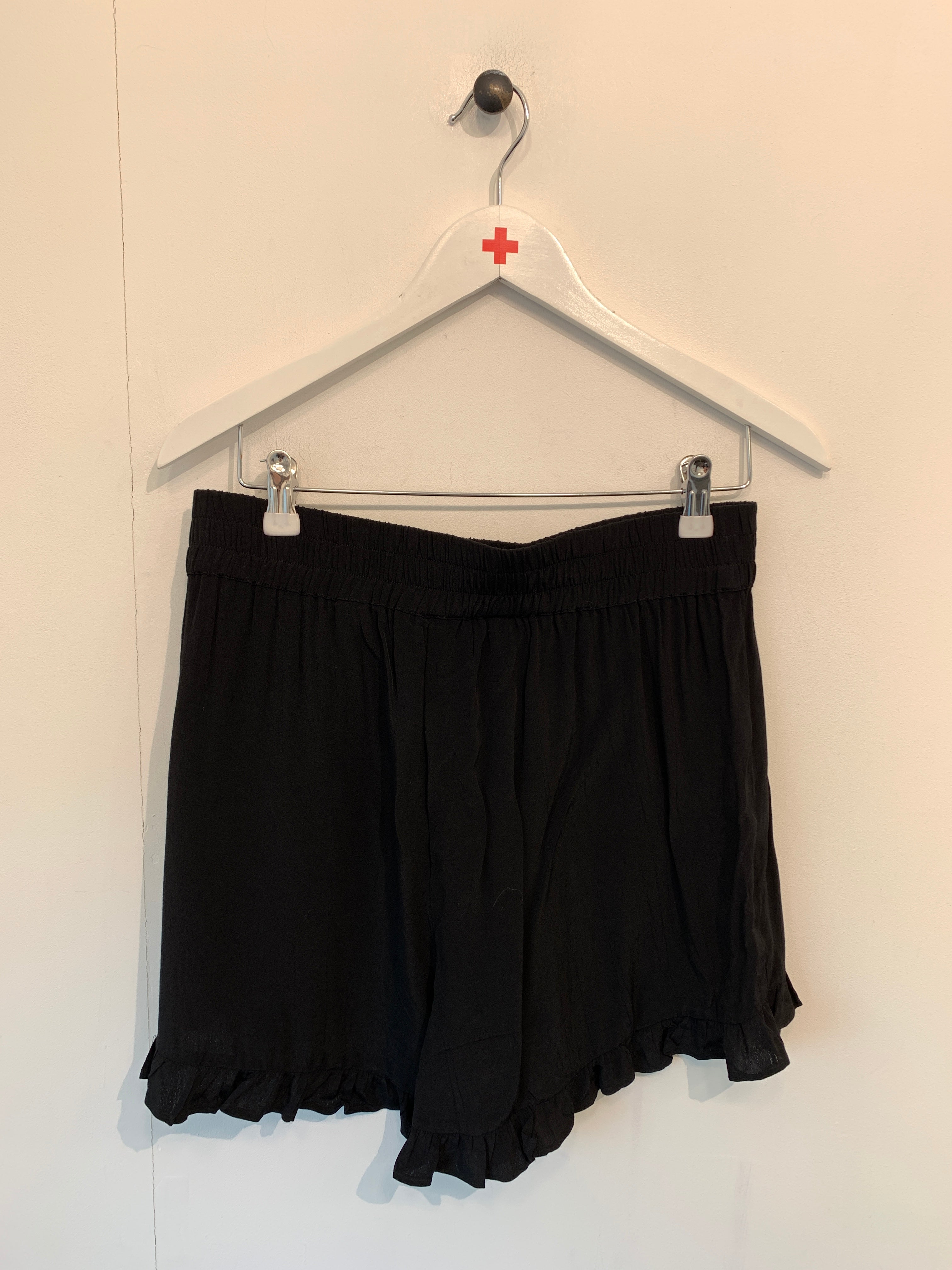 m by M Shorts