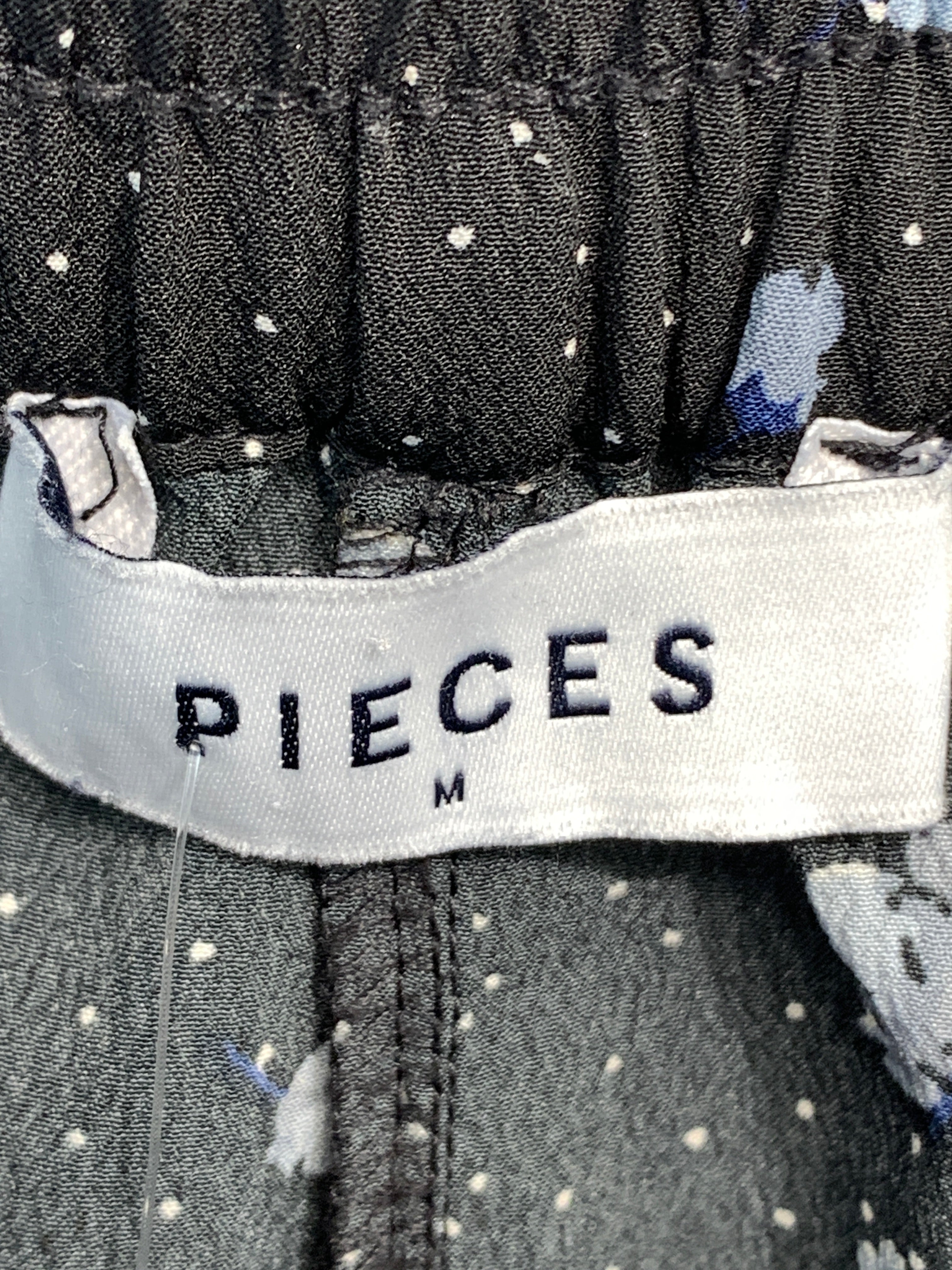 Pieces Shorts