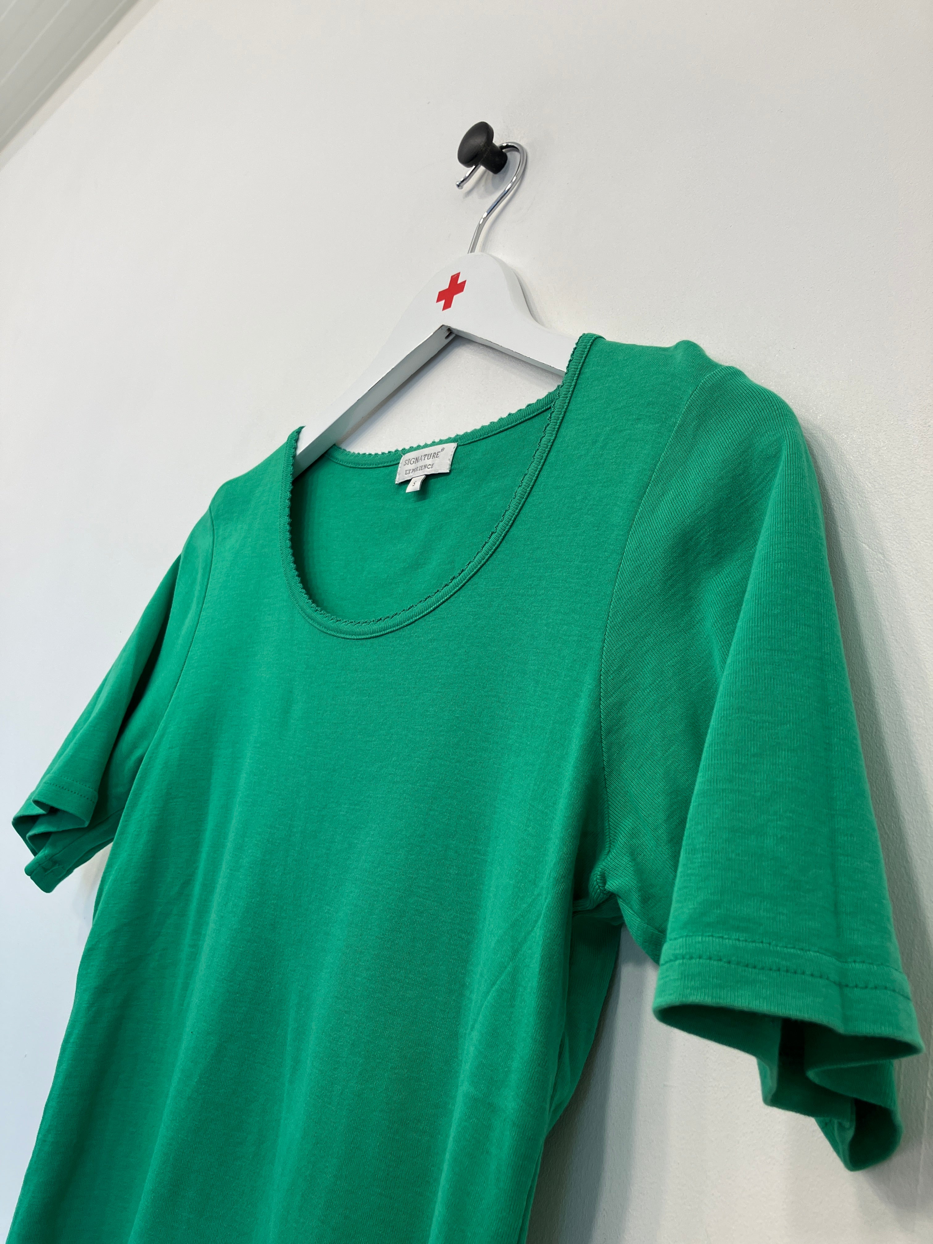 Signature T-shirt