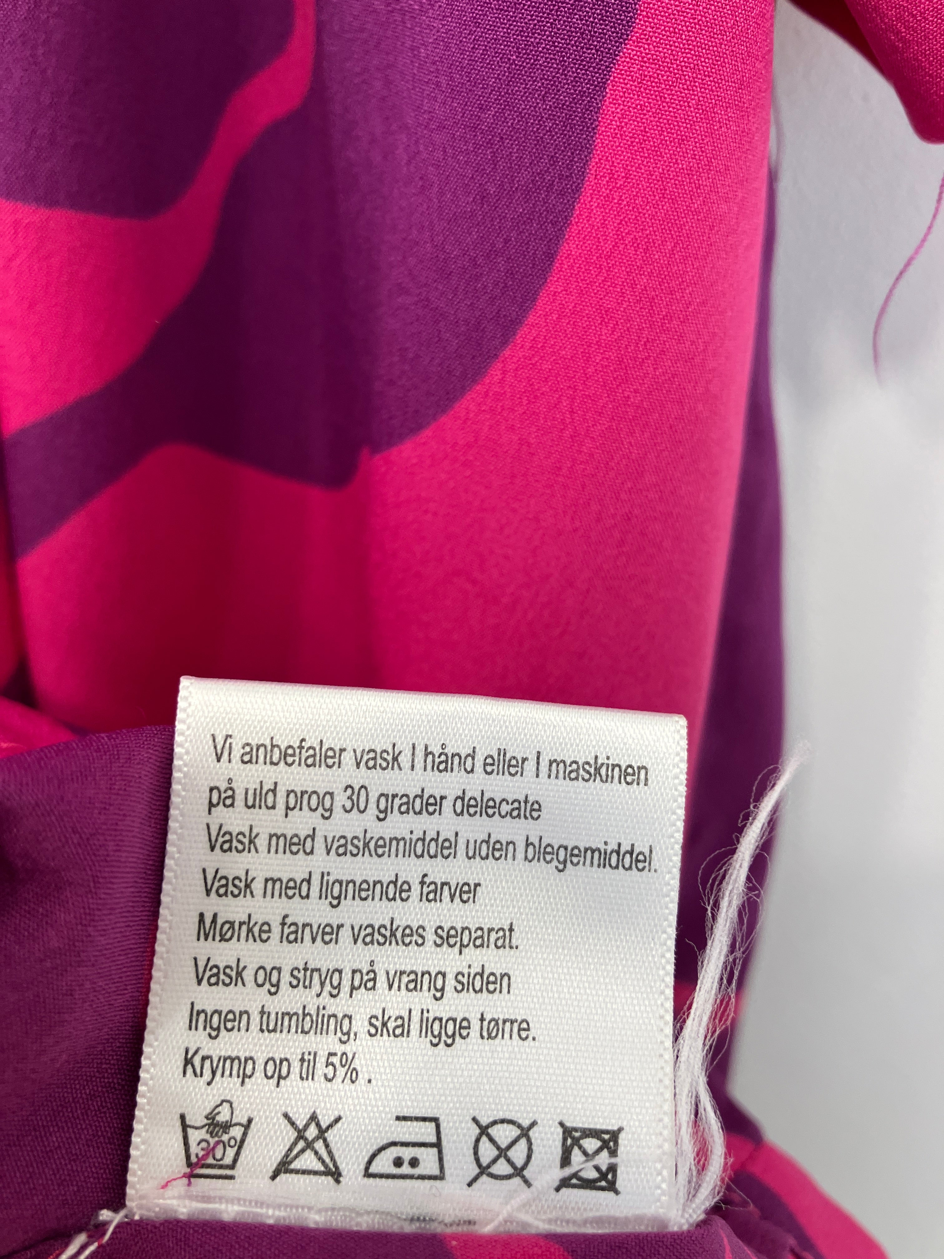 By Lysgaard Kjole