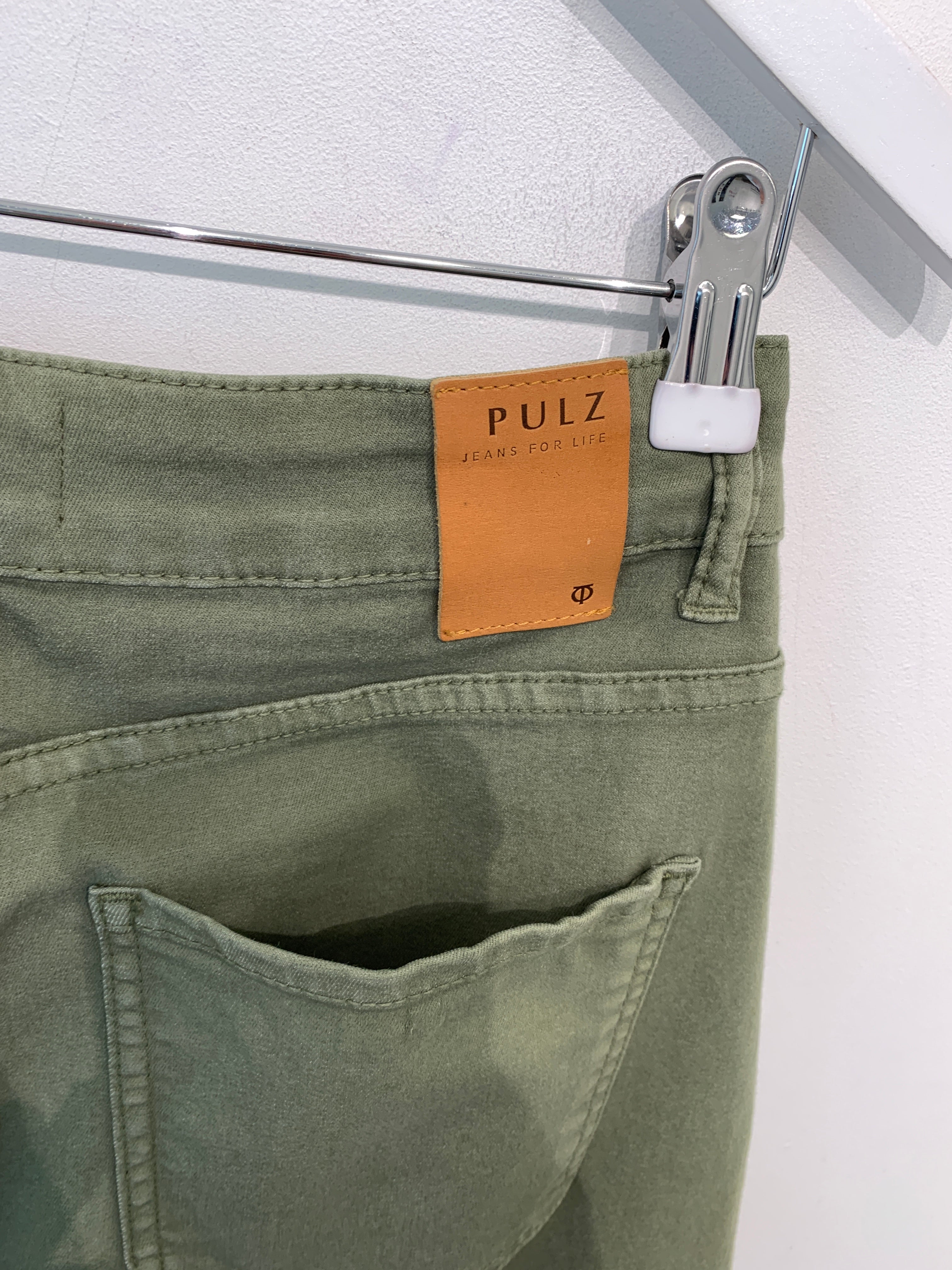 Pulz Nederdel