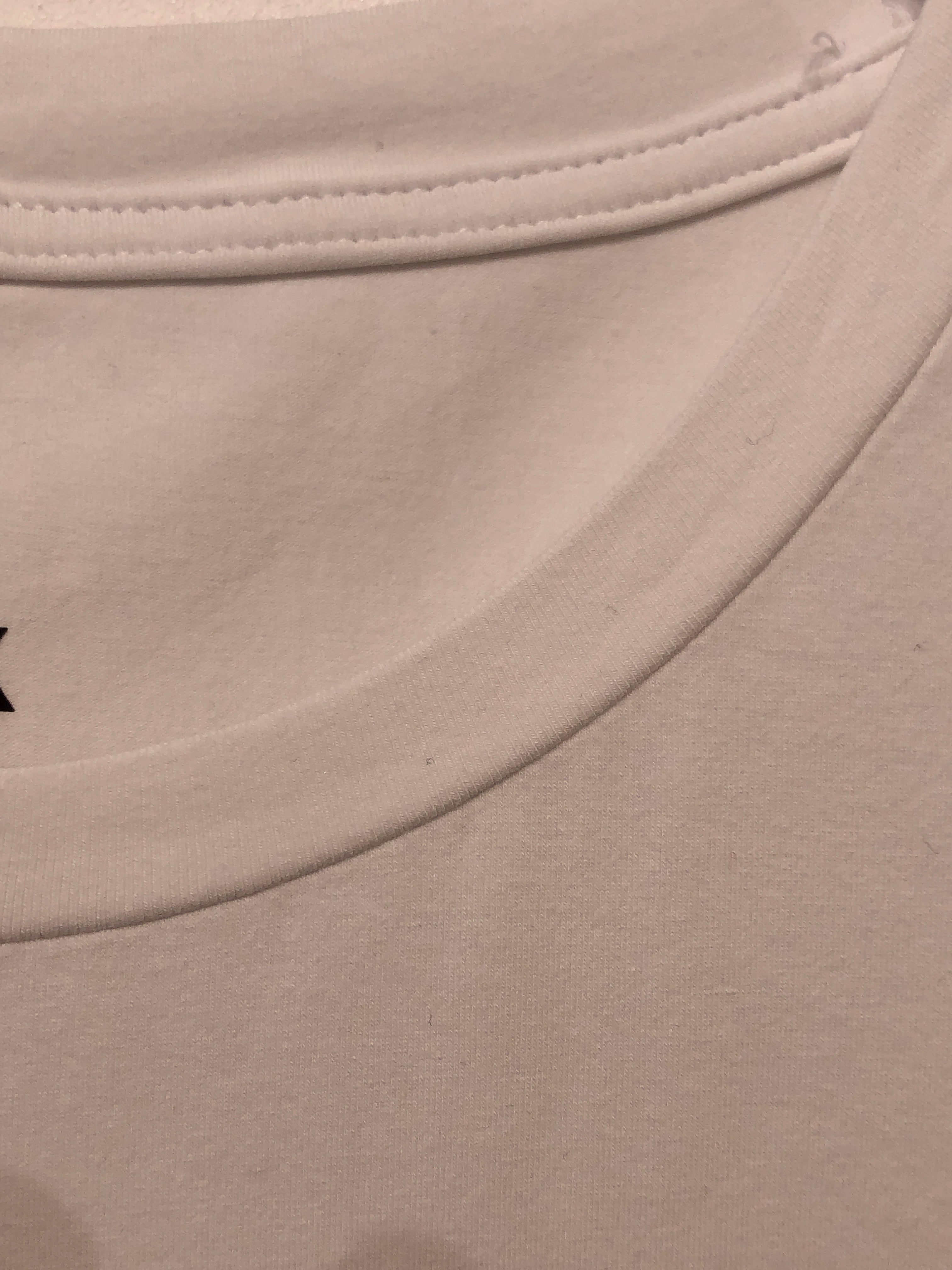 A X T-shirt
