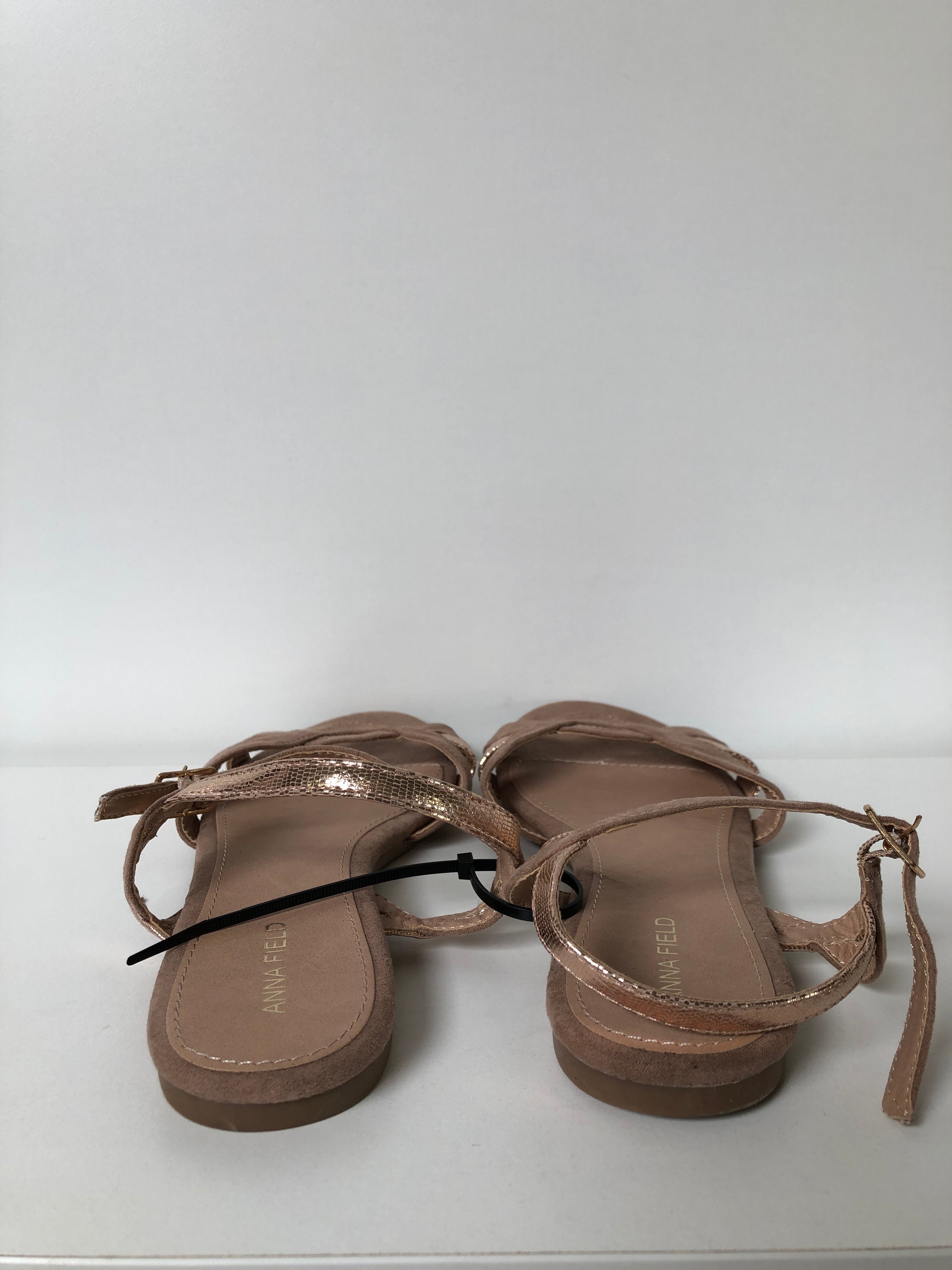 Anna Field Sandaler
