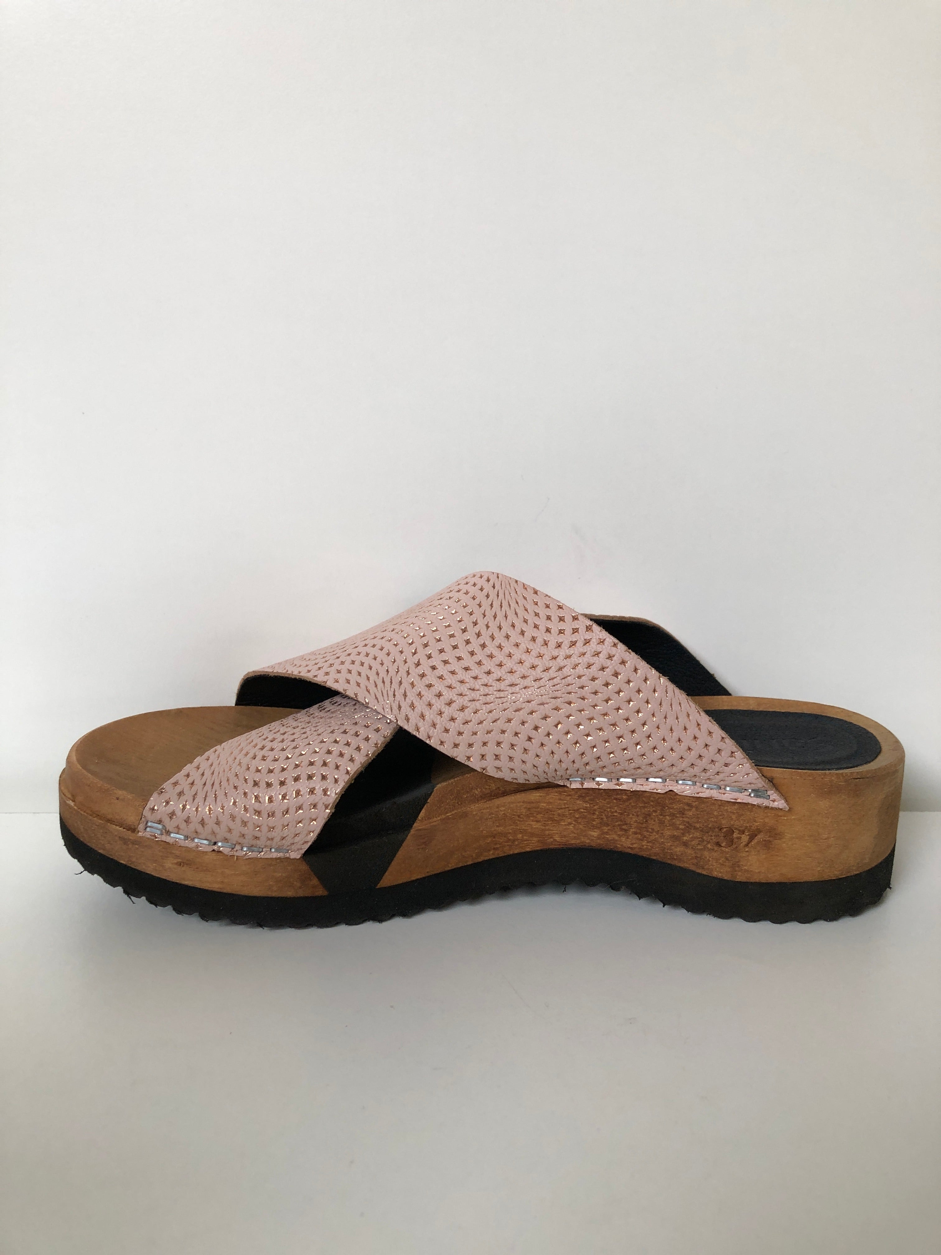 Sanita Sandaler