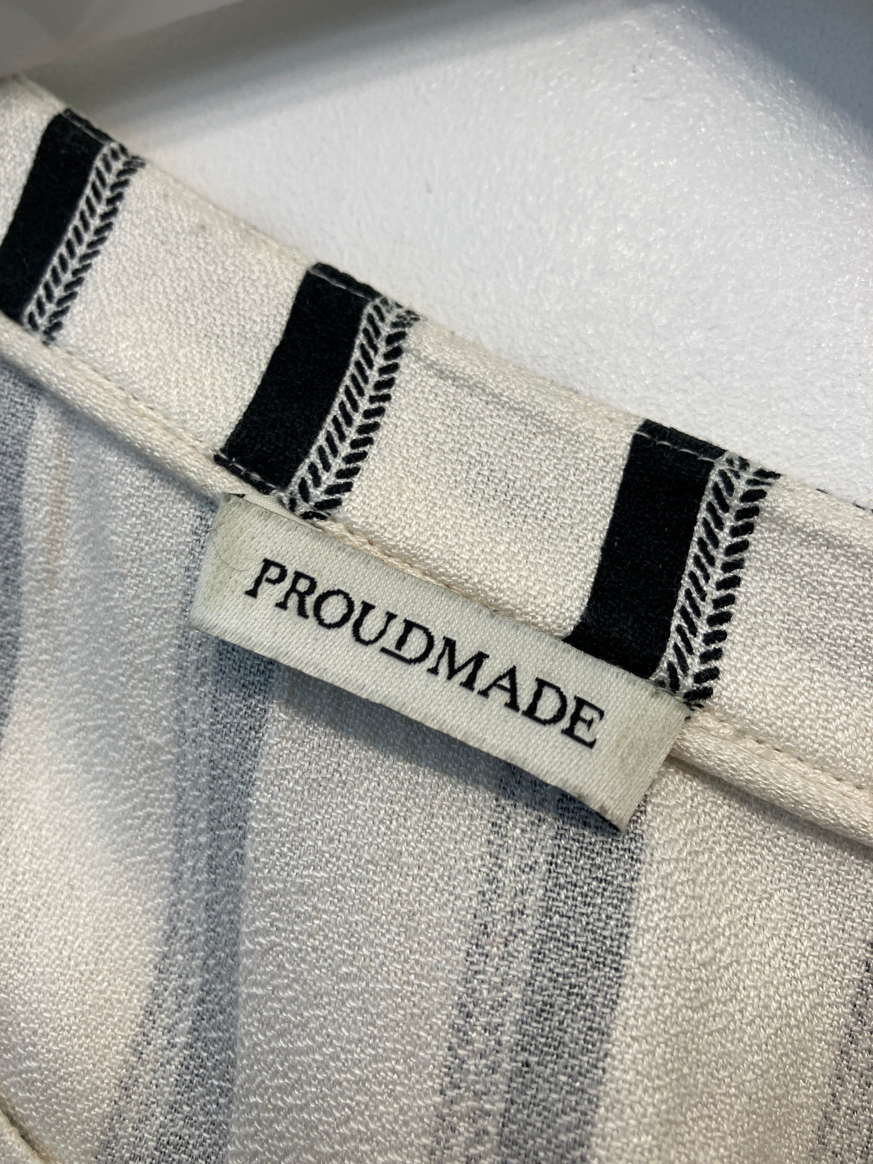 Proudmade Bluse