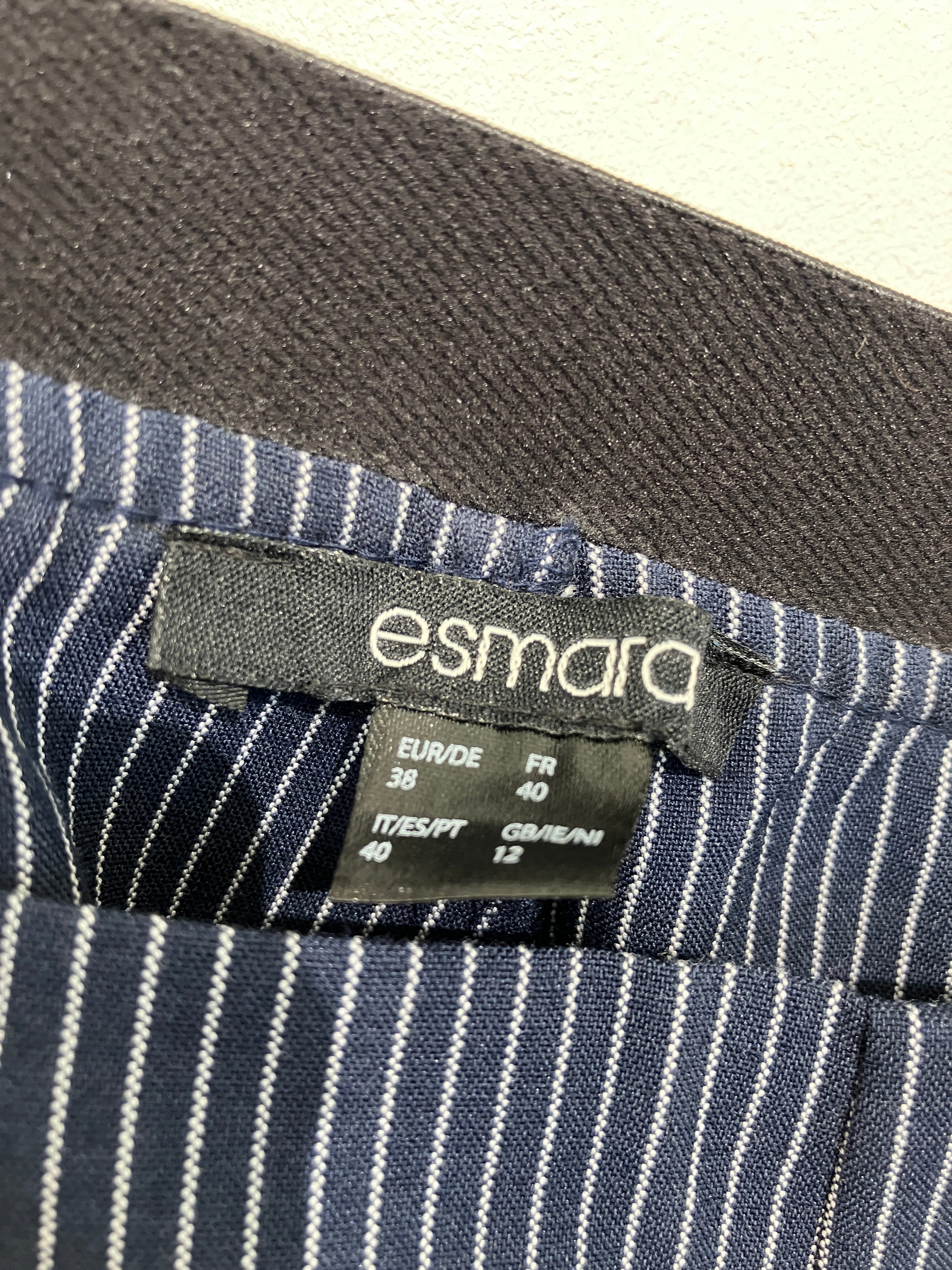 Esmara Bukser