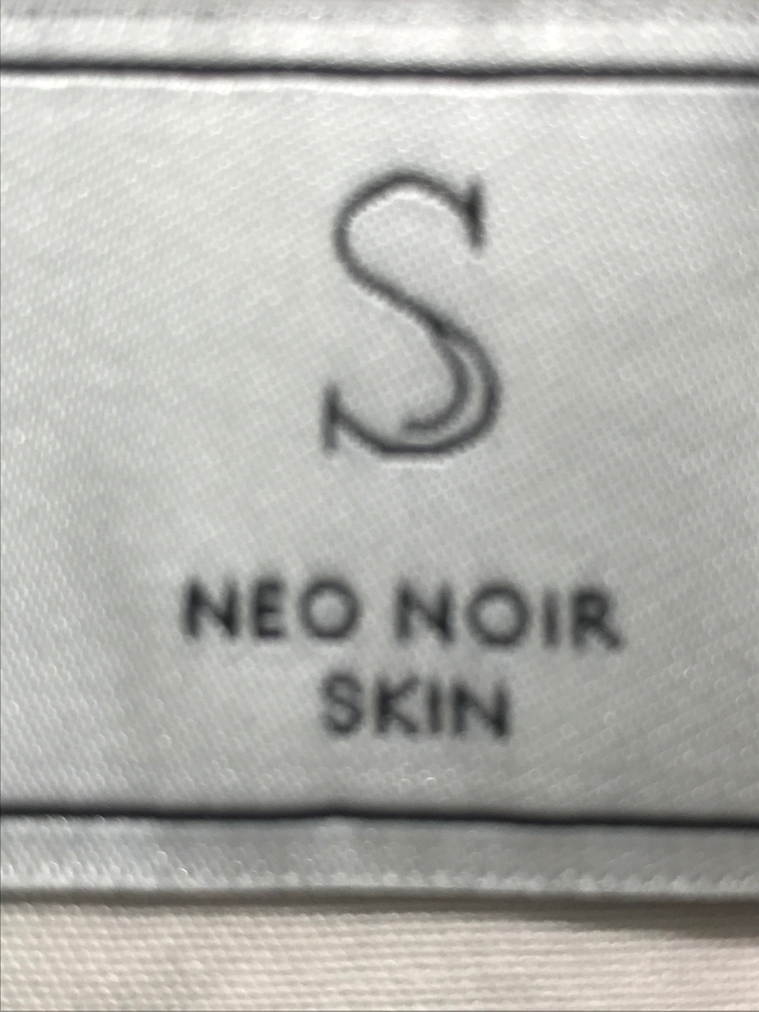 Neo Noir Top