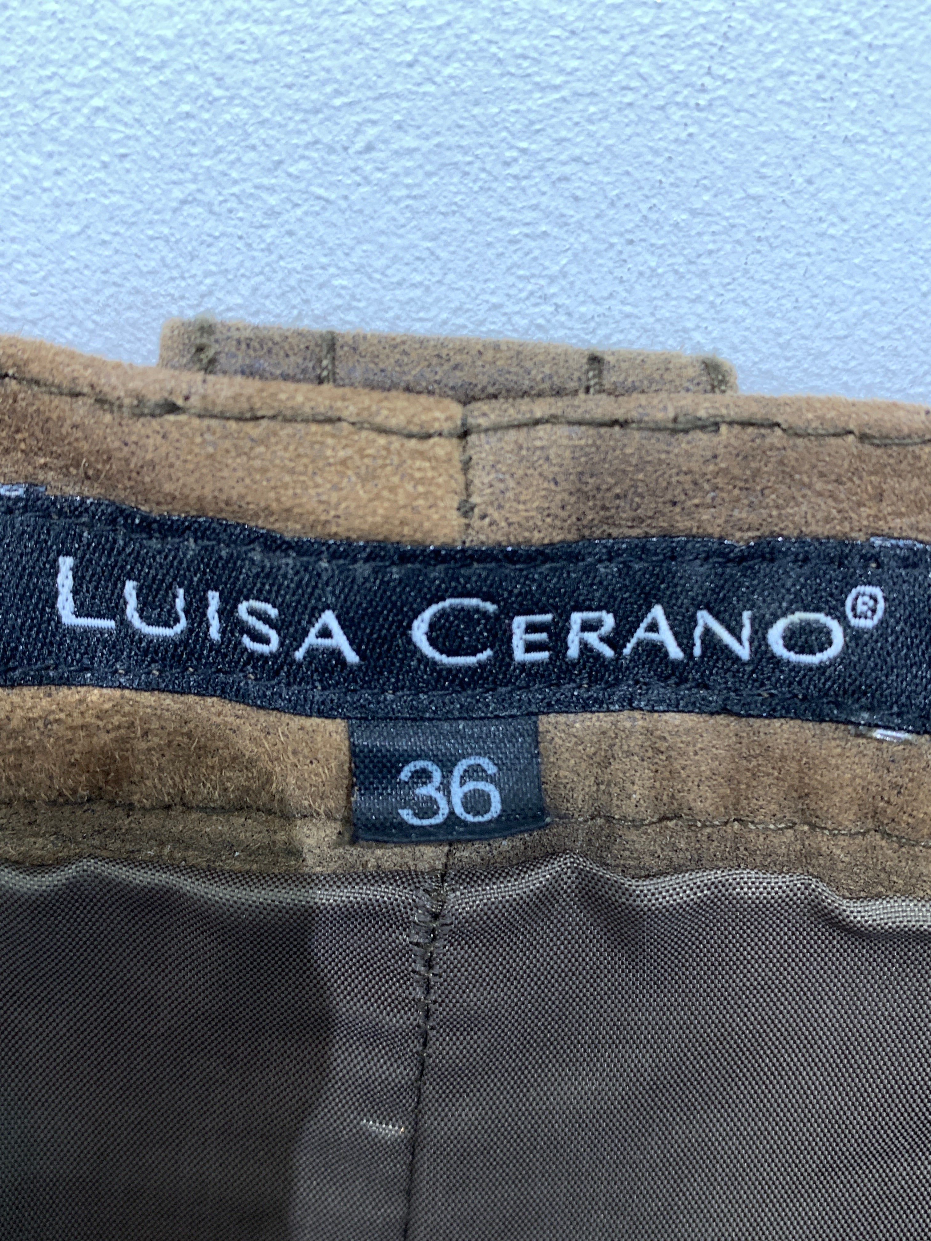 Lusia Cerano Bukser