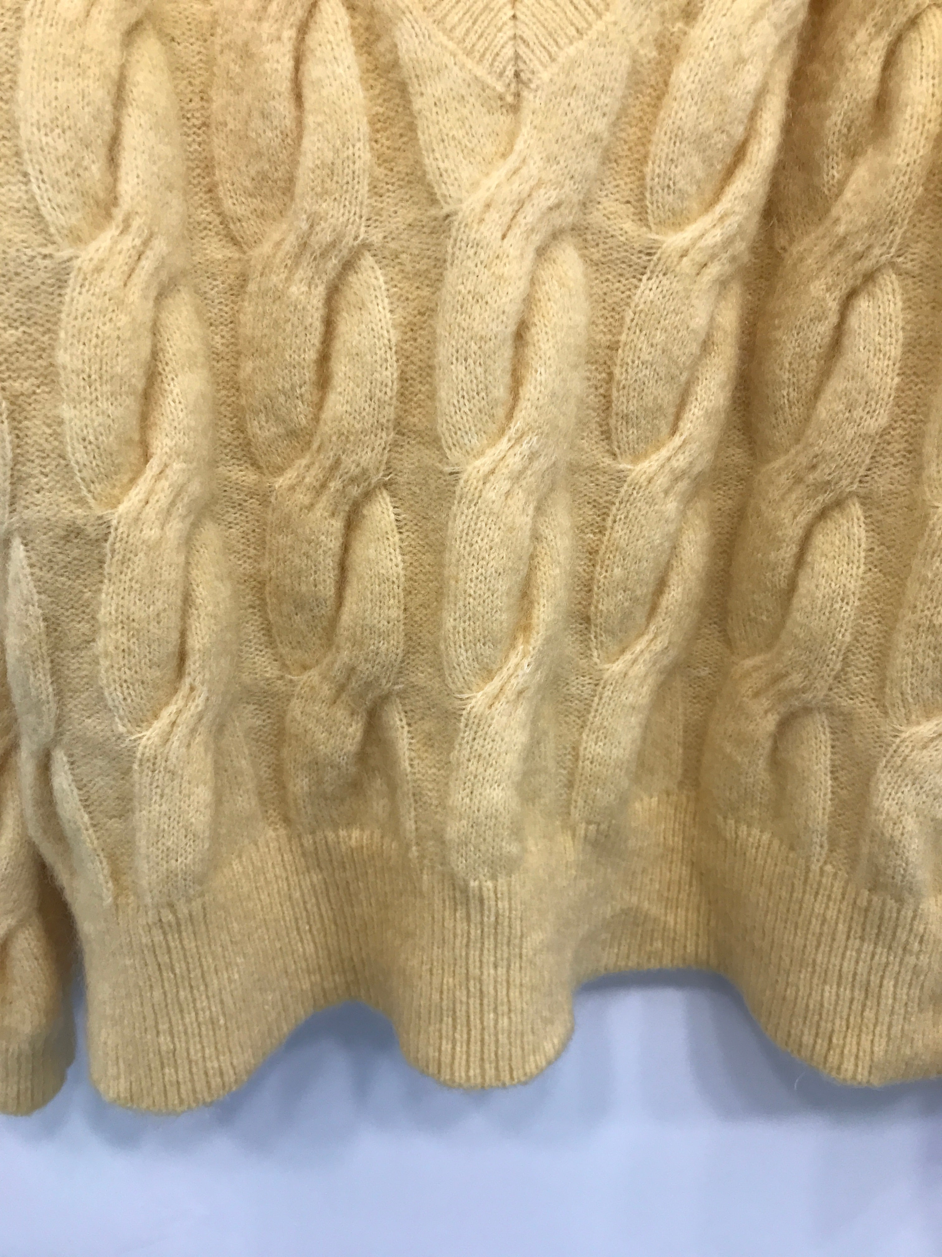 H&M Sweater