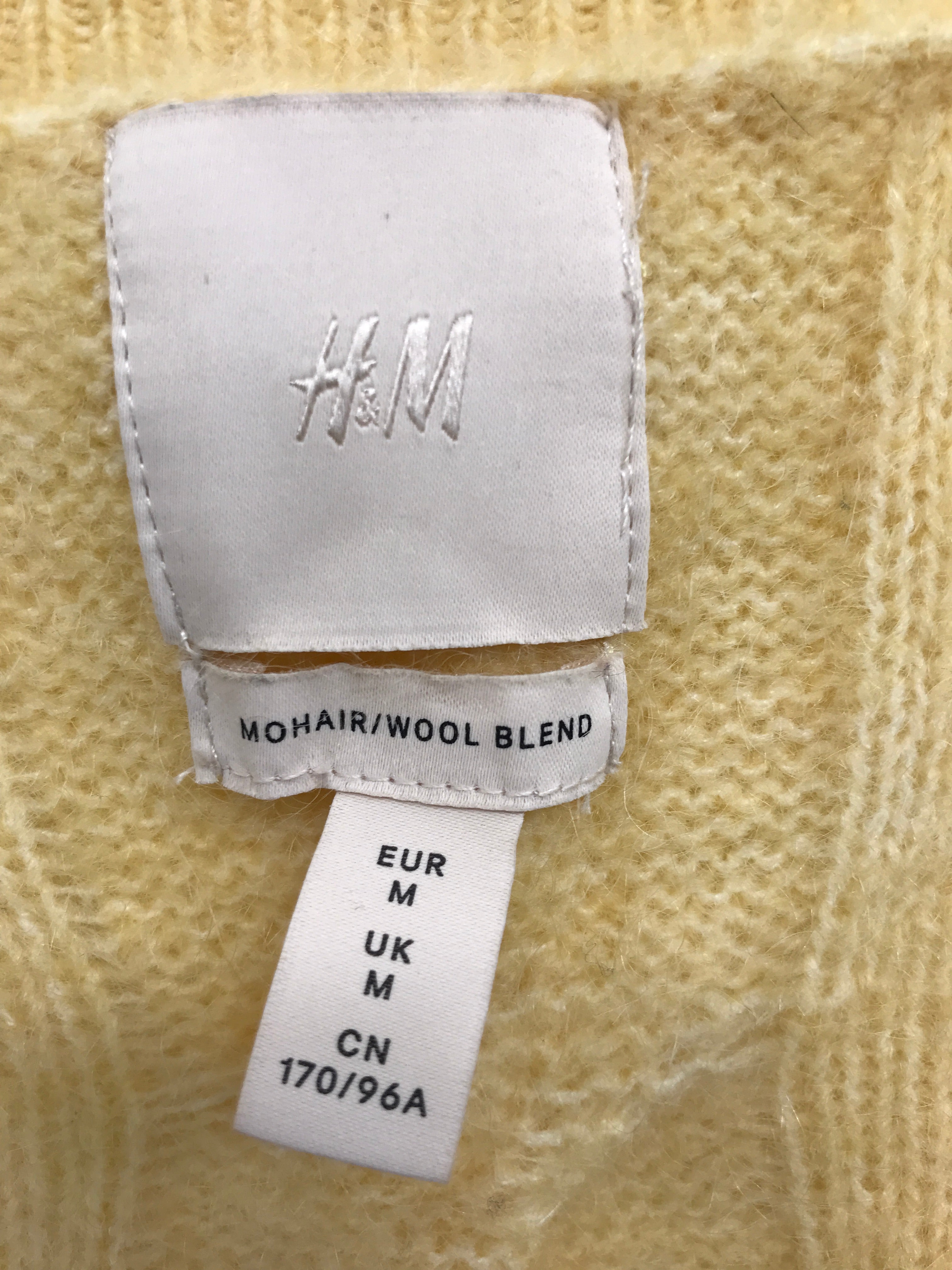 H&M Sweater