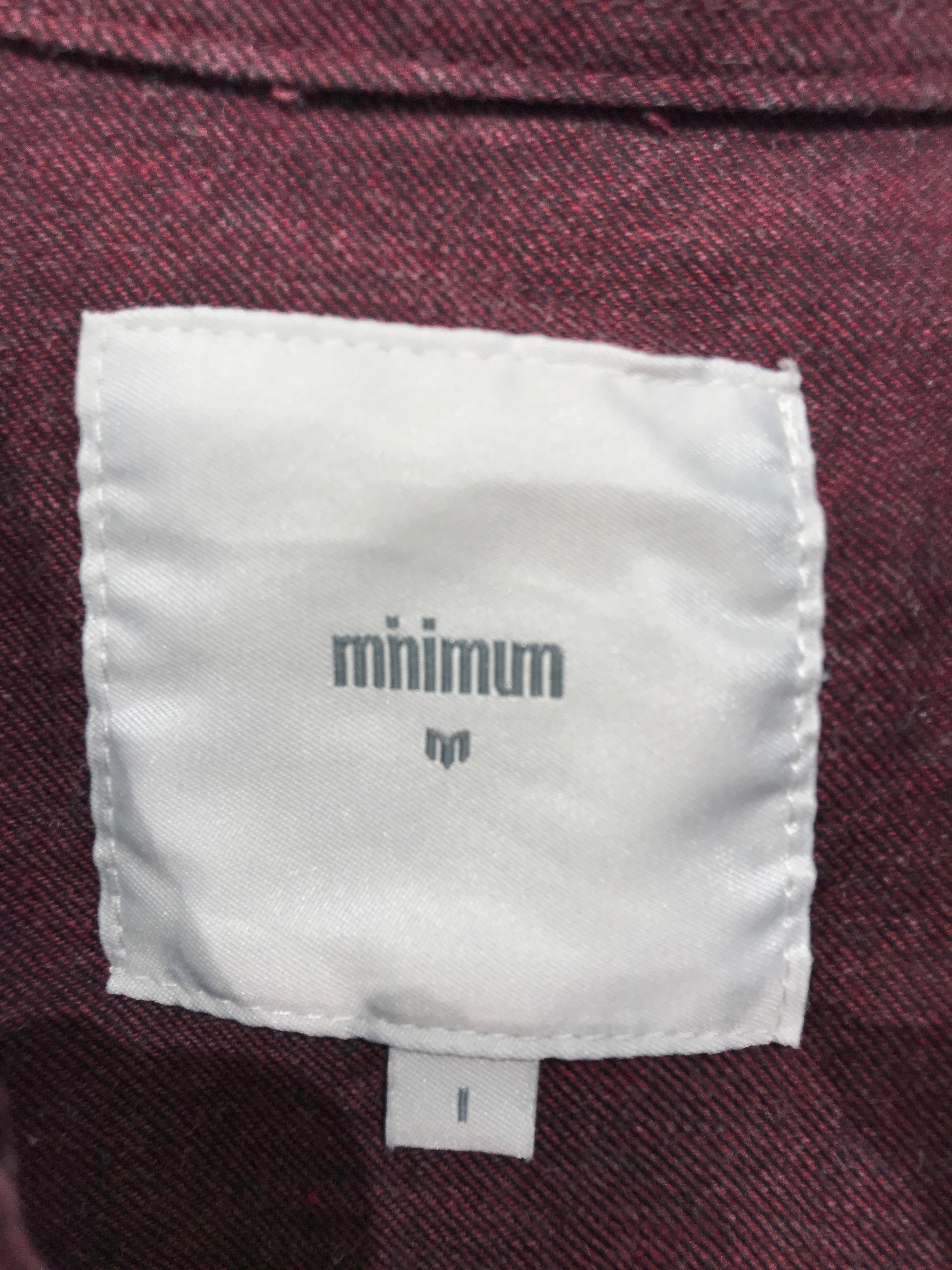 Minimum Skjorte
