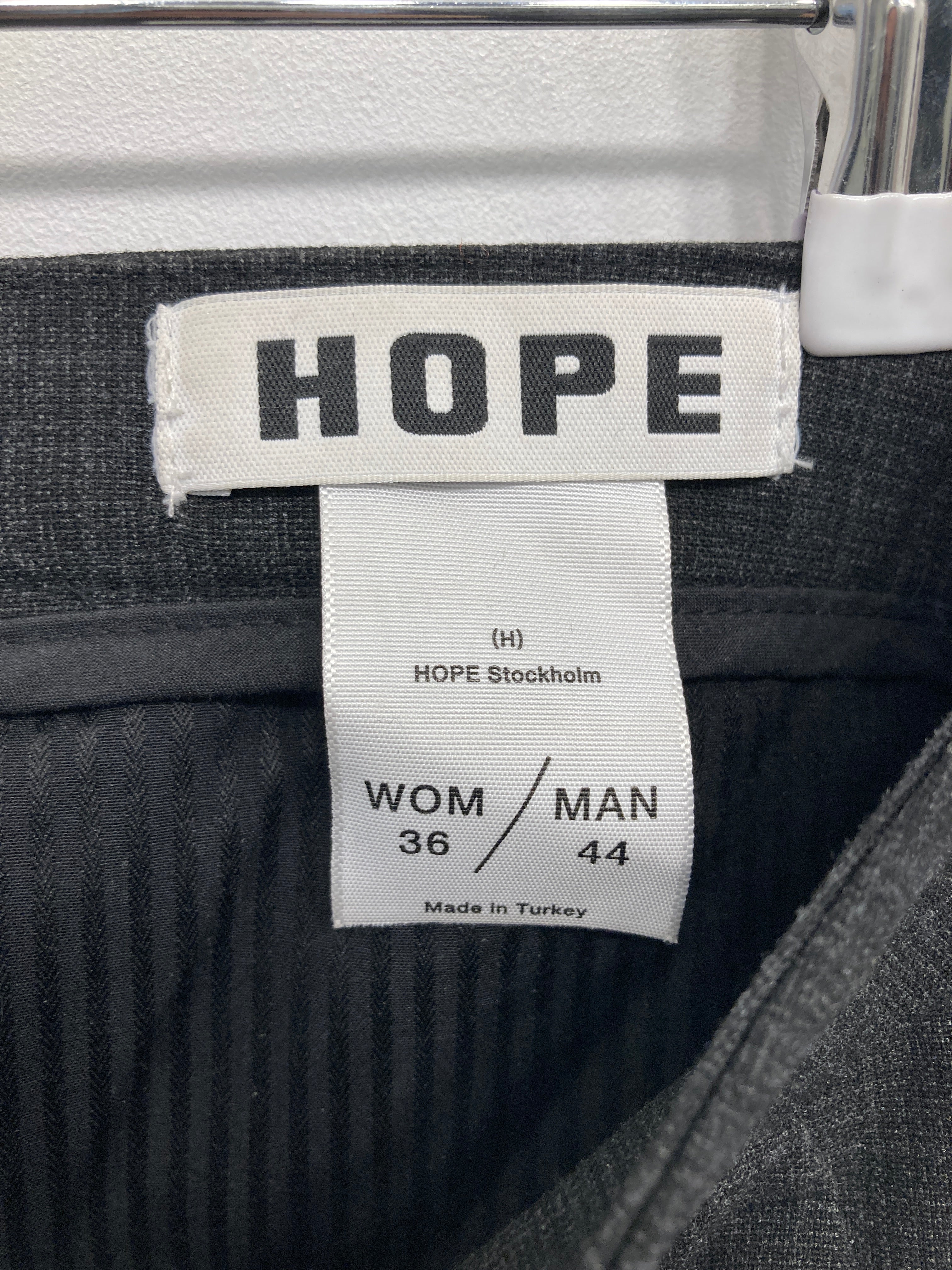Hope Bukser