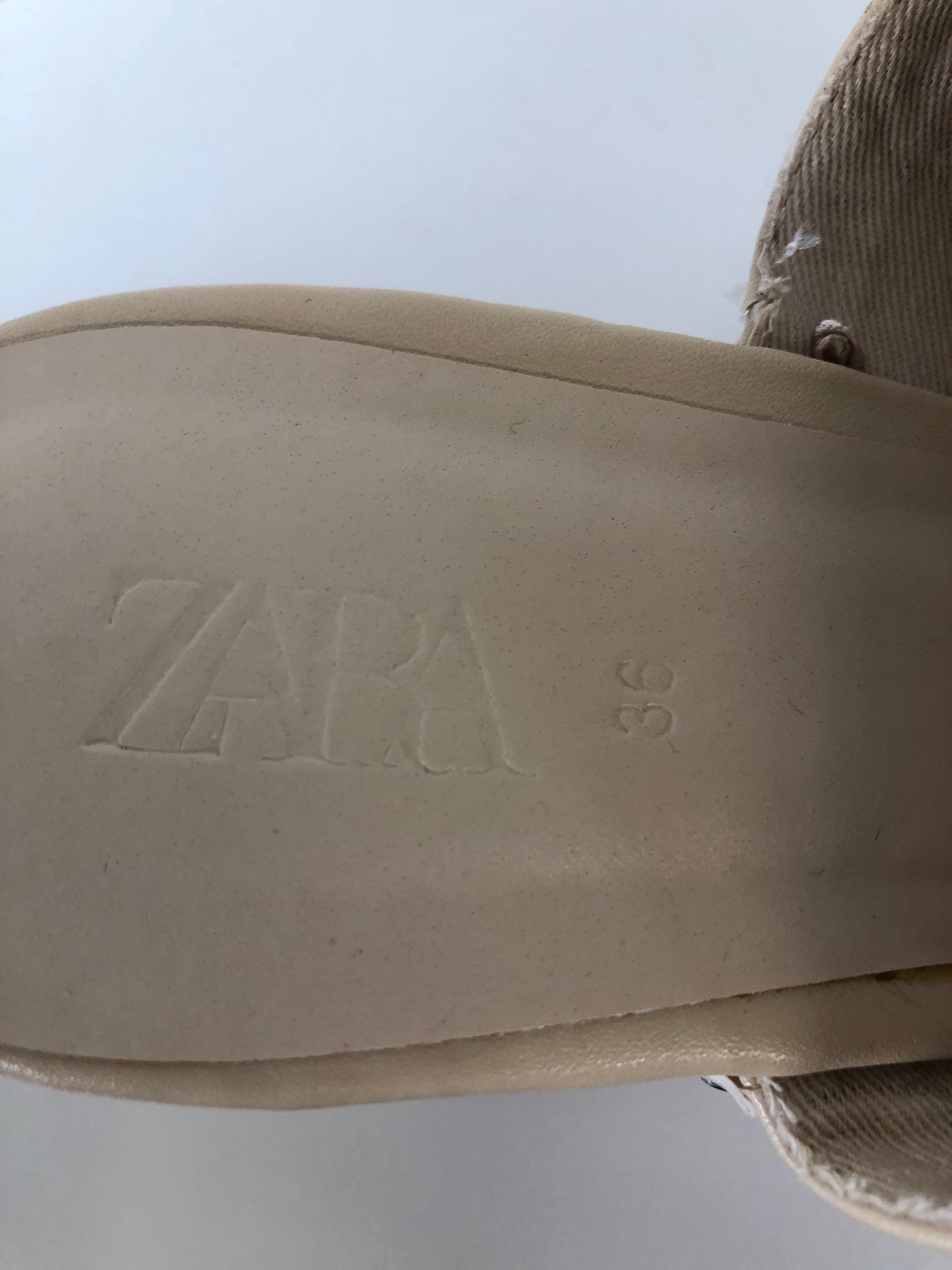 Zara Sko