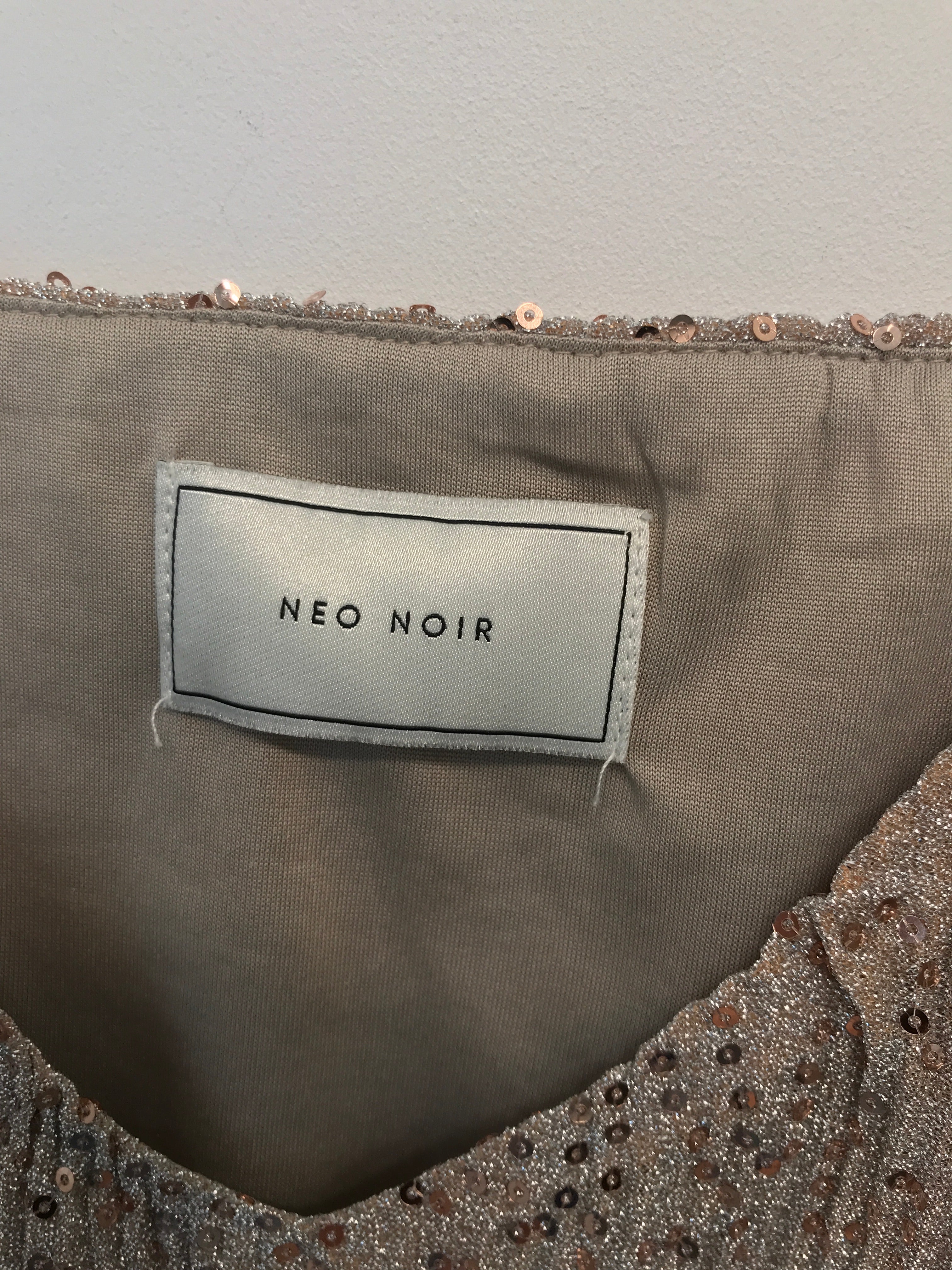 Neo Noir Top