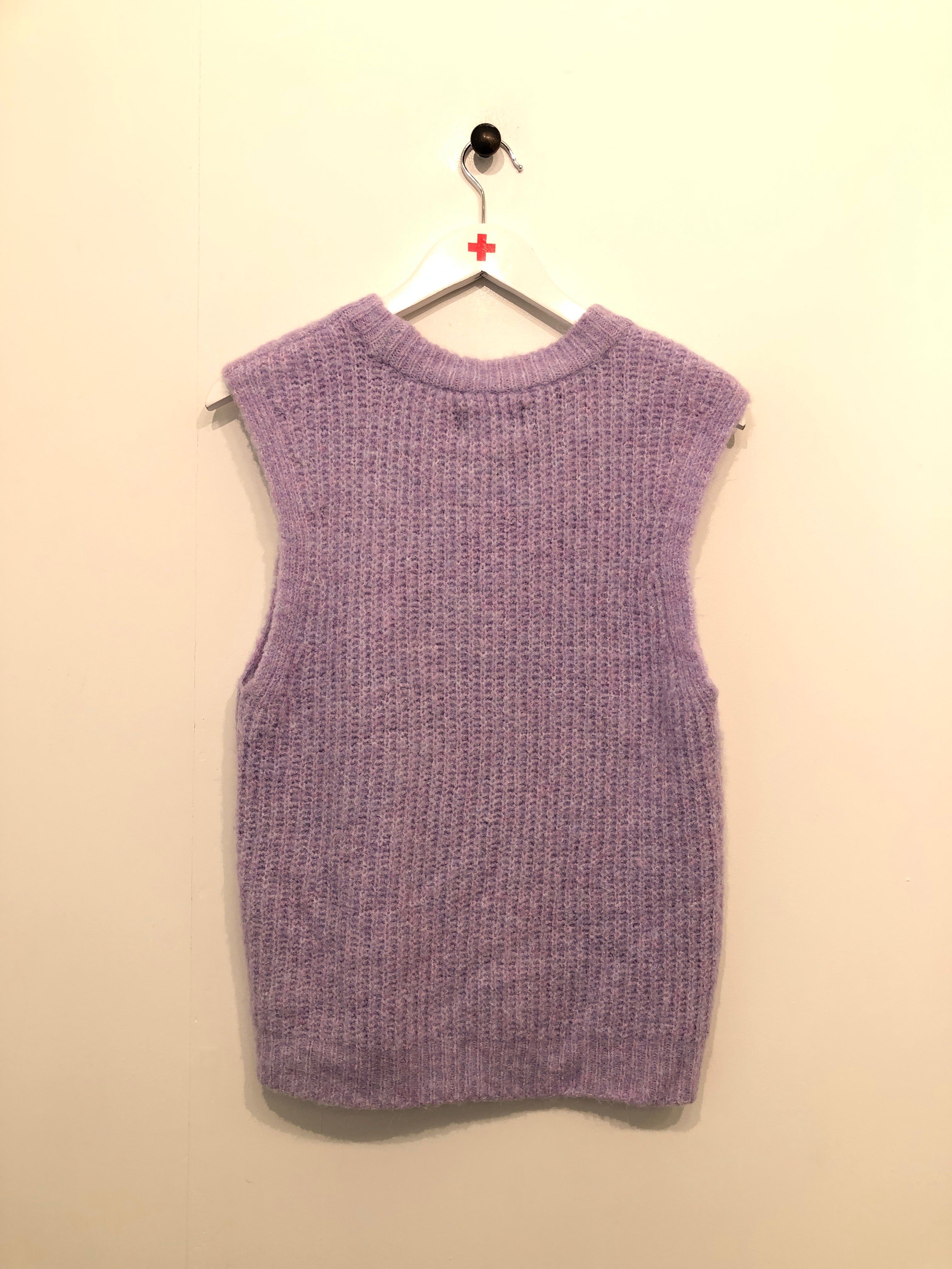 Pieces Vest
