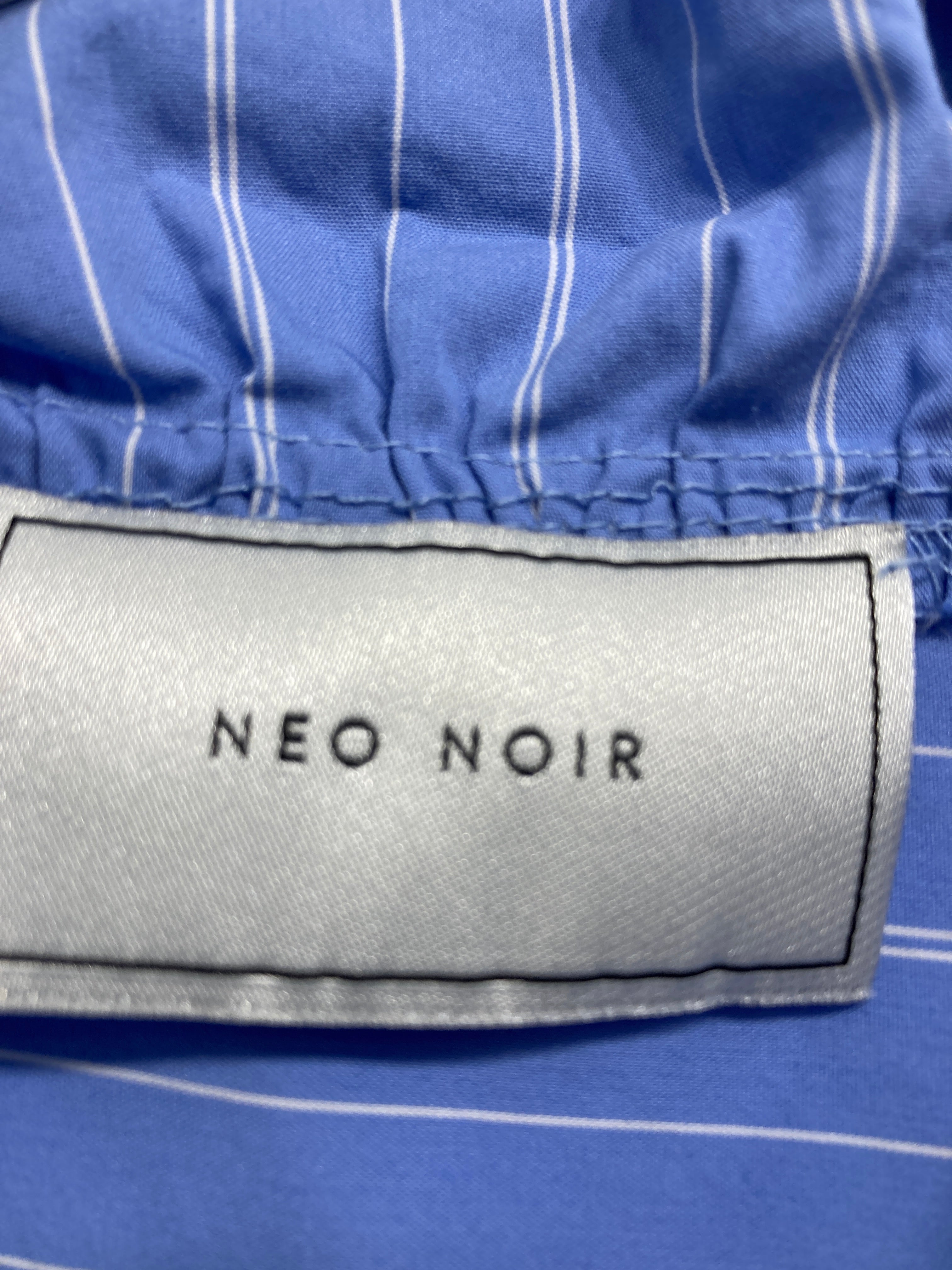 Neo Noir Bluse