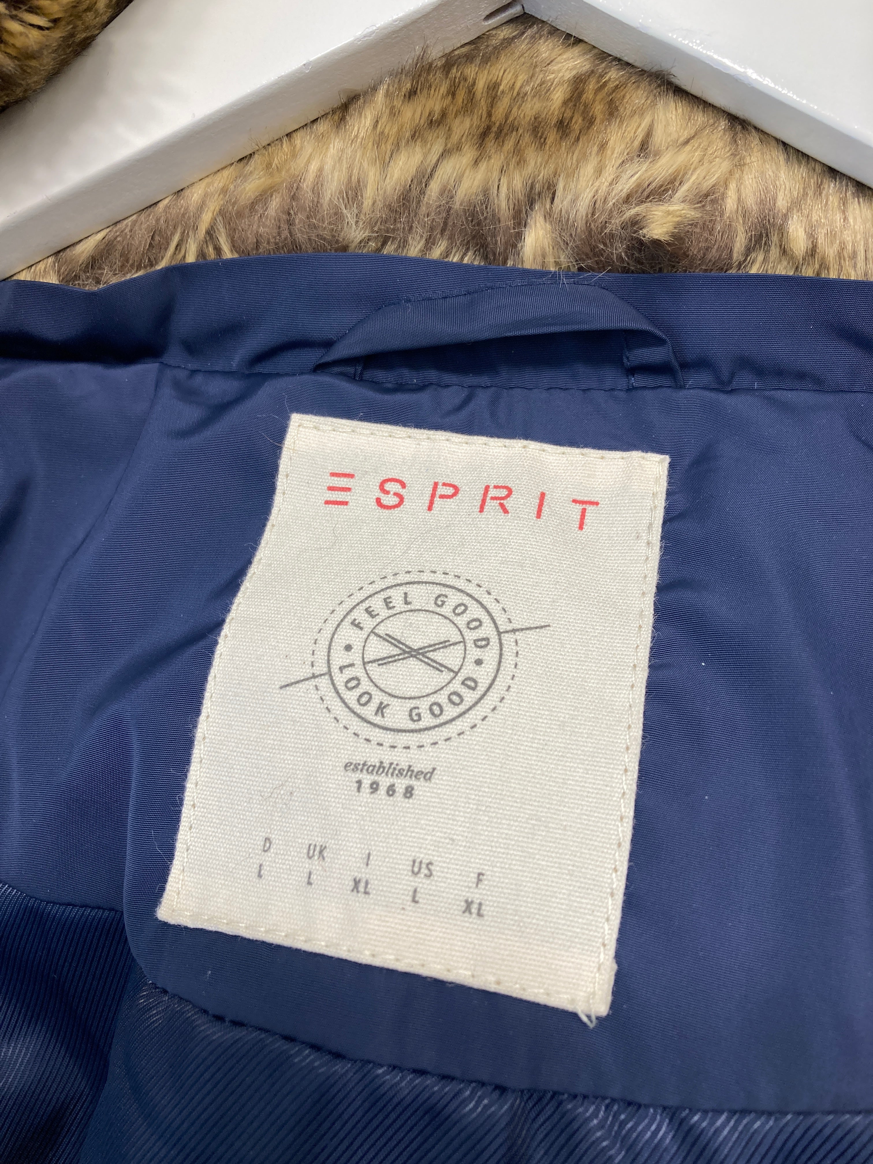 Esprit Jakke