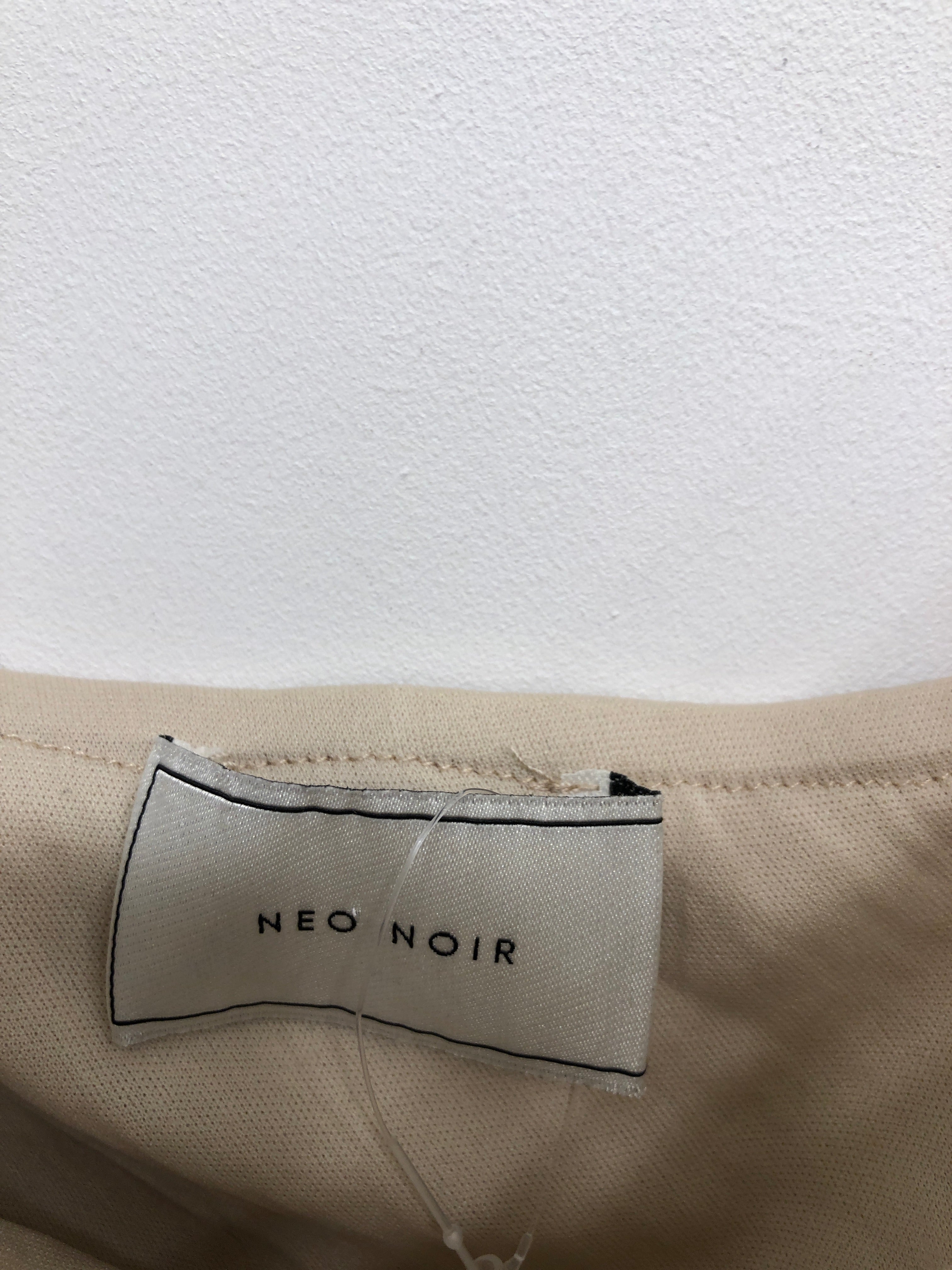 Neo Noir Top