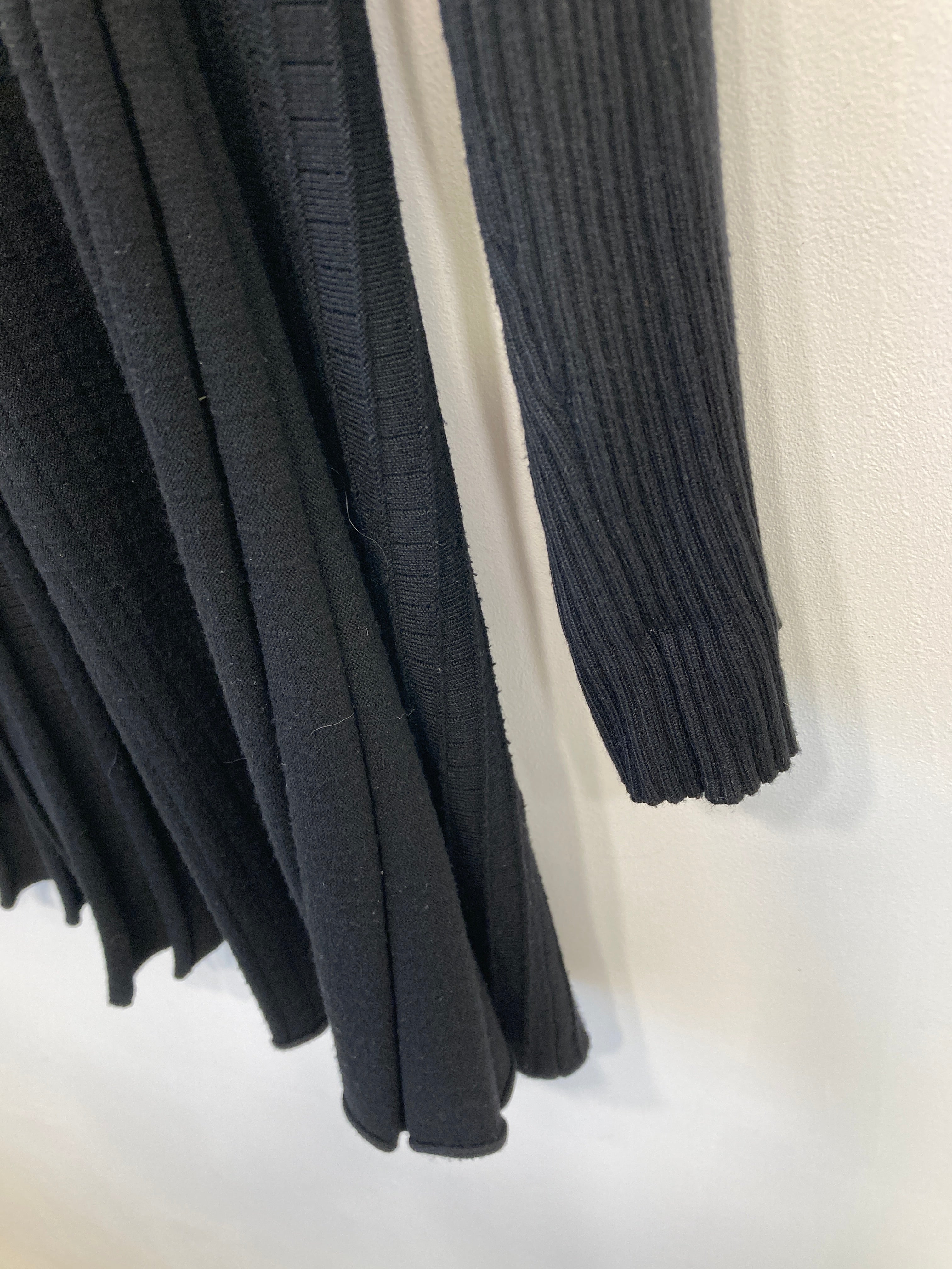 FreeQuent Cardigan