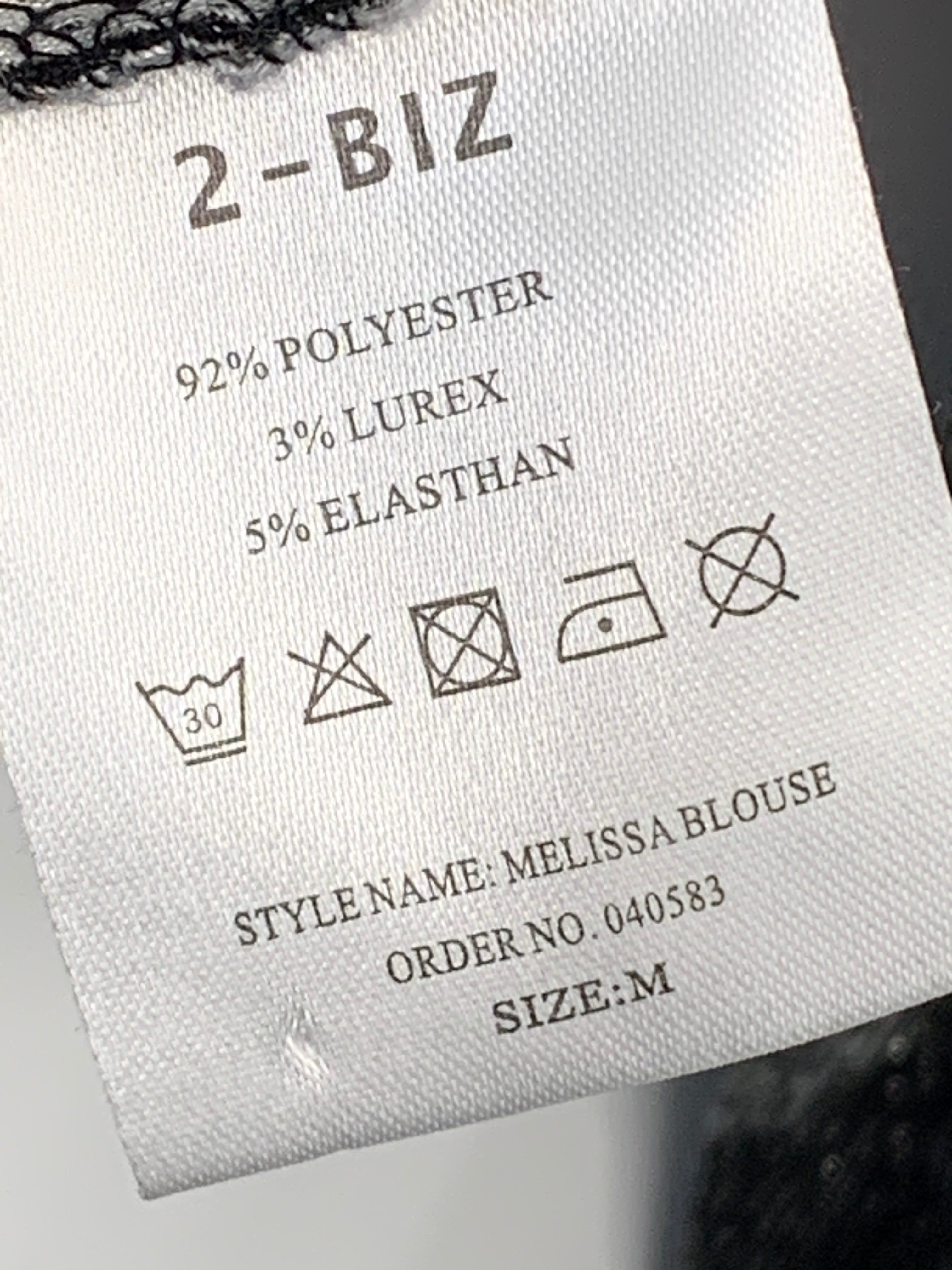 2-Biz Bluse