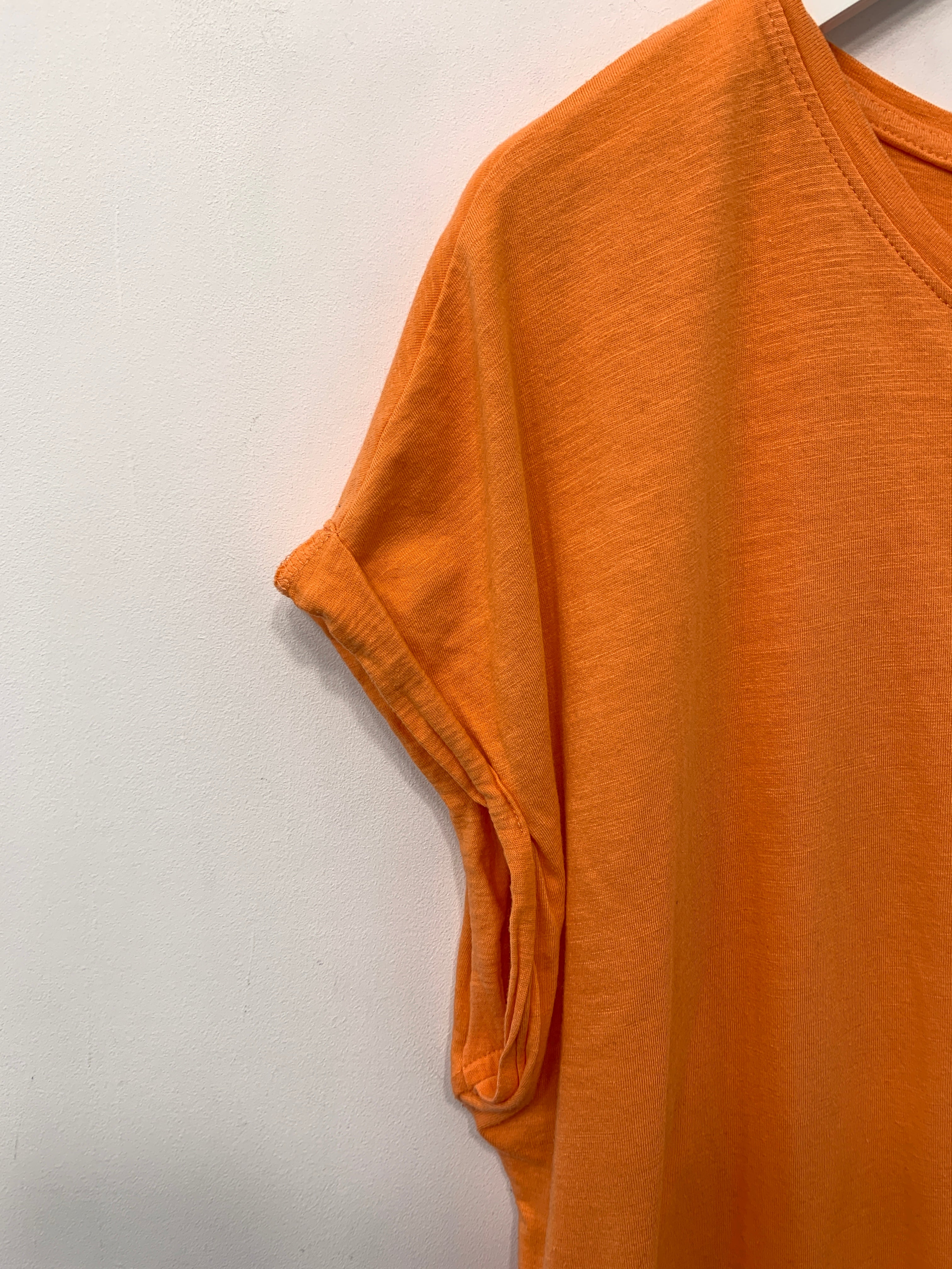 Amisu T-shirt